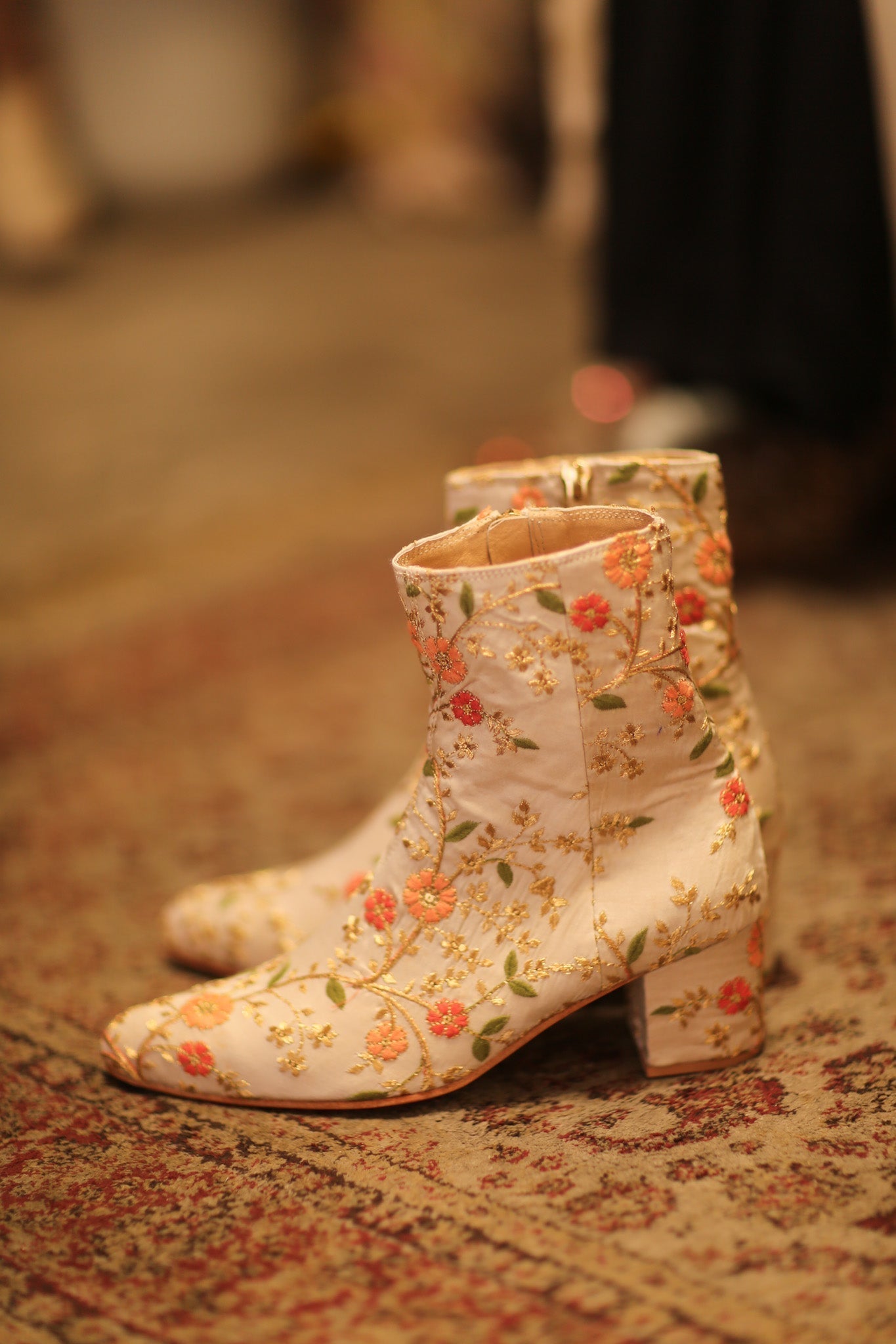 BEIGE SILK EMBROIDERED BOOTS - MOMO STUDIO BERLIN - Berlin Concept Store - sustainable & ethical fashion