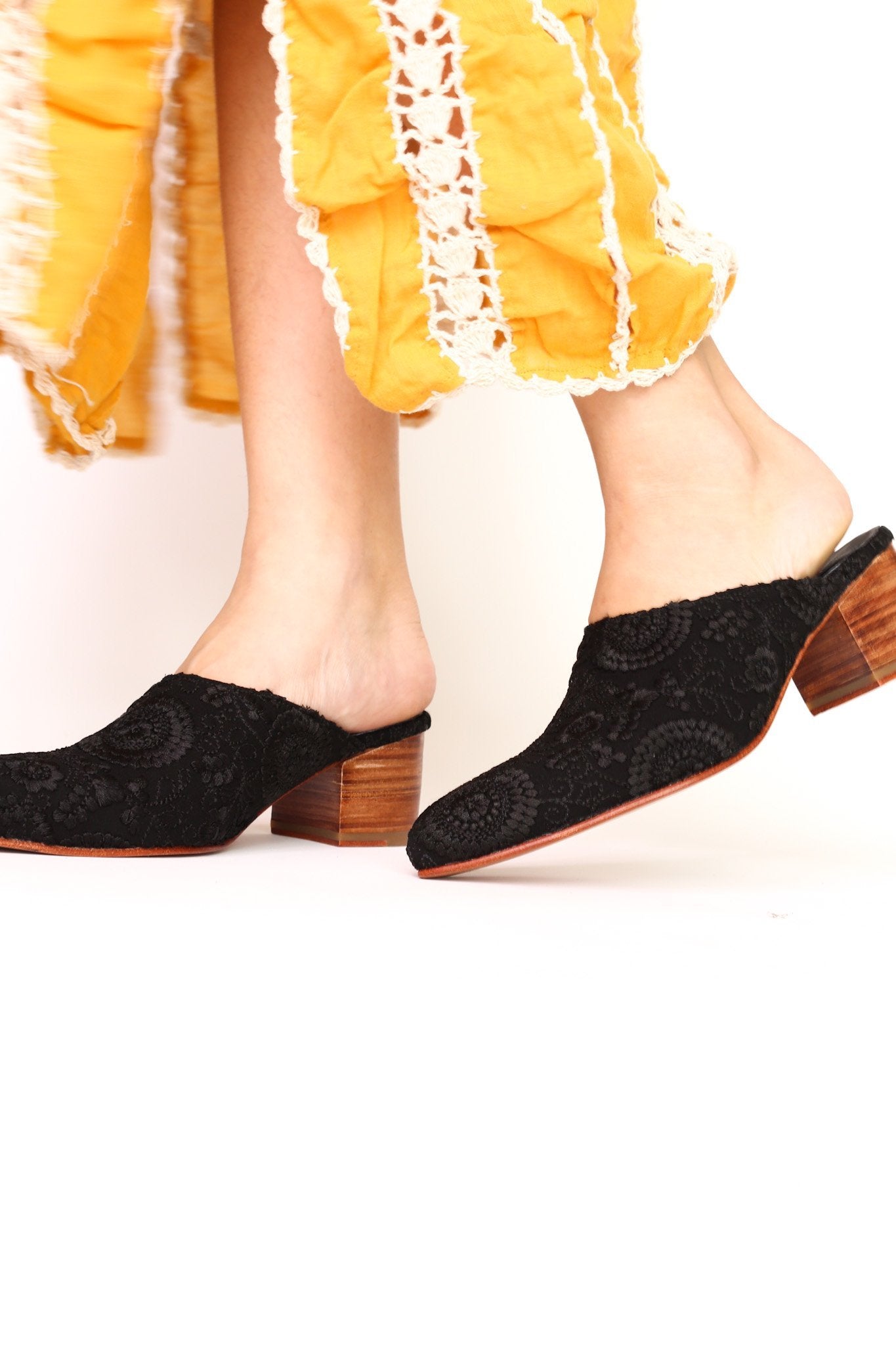 BLACK EMBROIDERED HEELED MULES X NEIMAN MARCUS - MOMO STUDIO BERLIN - Berlin Concept Store - sustainable & ethical fashion