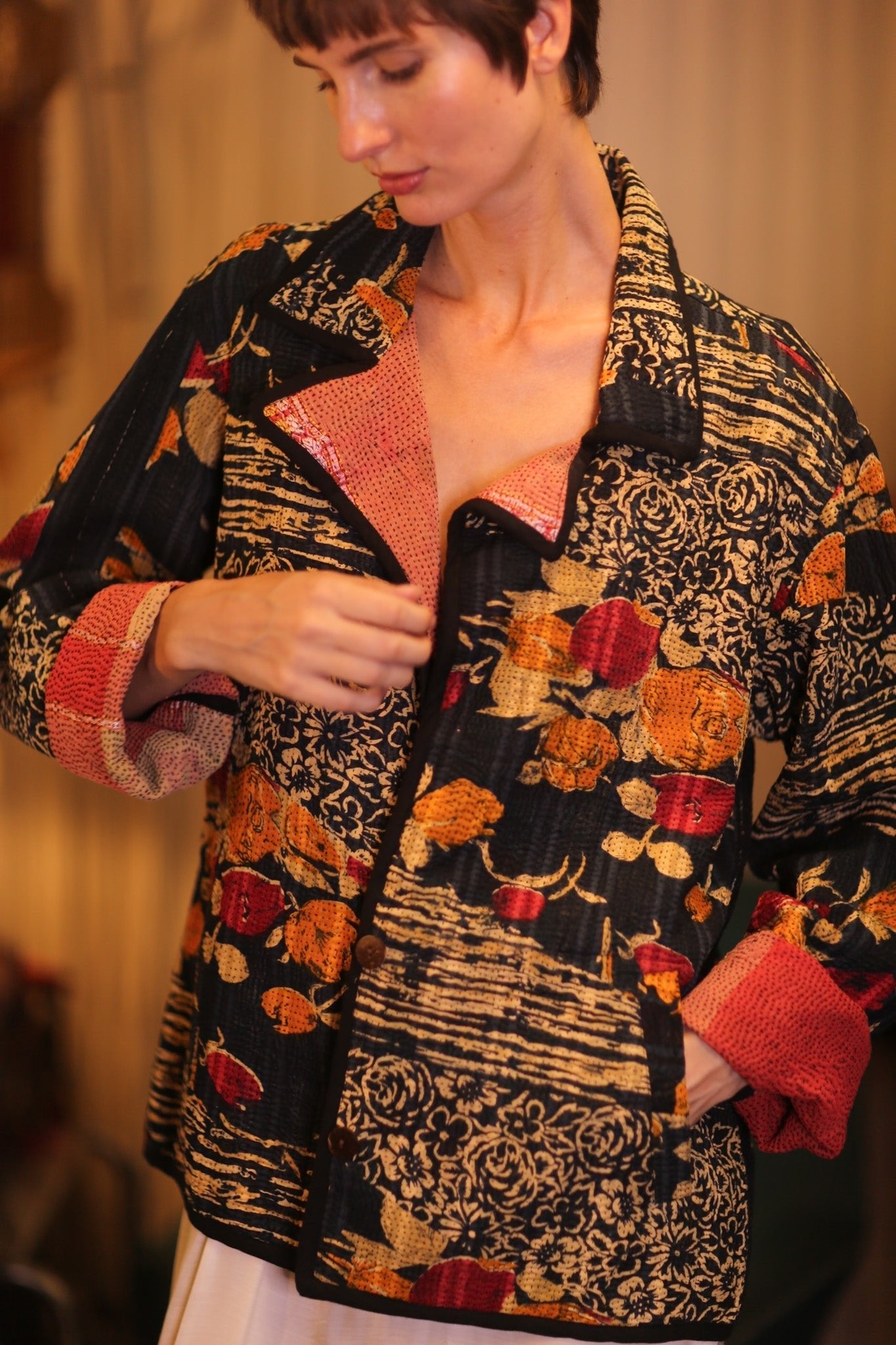 BLACK FLORAL KANTHA JACKET LOTA - MOMO STUDIO BERLIN - Berlin Concept Store - sustainable & ethical fashion