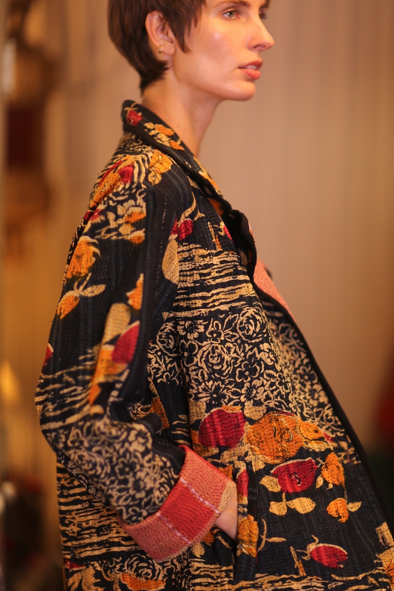 BLACK FLORAL KANTHA JACKET LOTA - MOMO STUDIO BERLIN - Berlin Concept Store - sustainable & ethical fashion