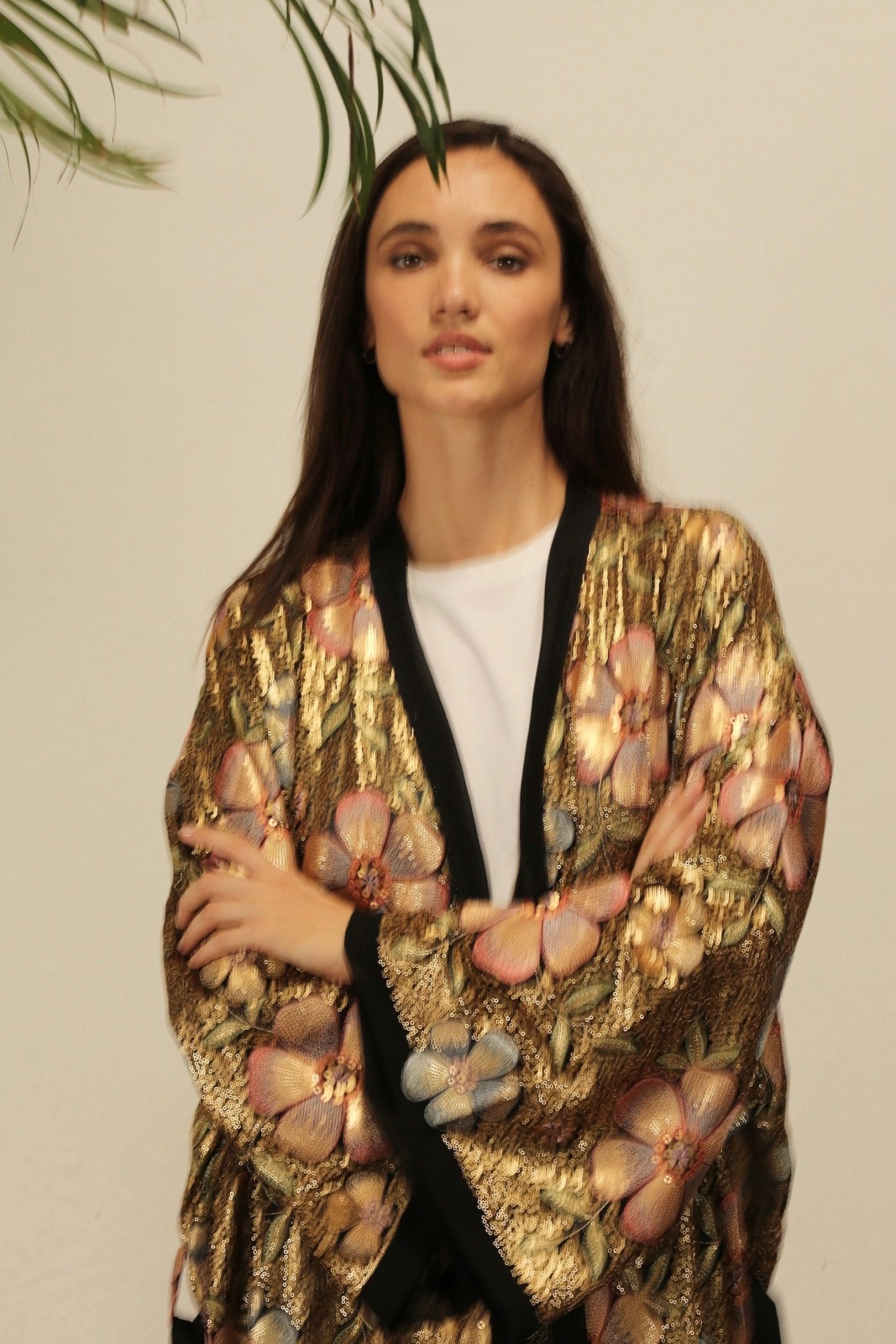 BLACK SEQUIN EMBROIDERED FLOWER KIMONO - MOMO STUDIO BERLIN - Berlin Concept Store - sustainable & ethical fashion