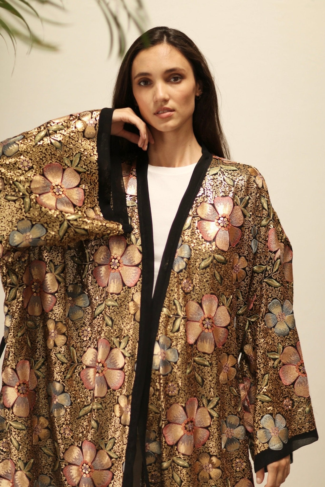 BLACK SEQUIN EMBROIDERED FLOWER KIMONO - MOMO STUDIO BERLIN - Berlin Concept Store - sustainable & ethical fashion