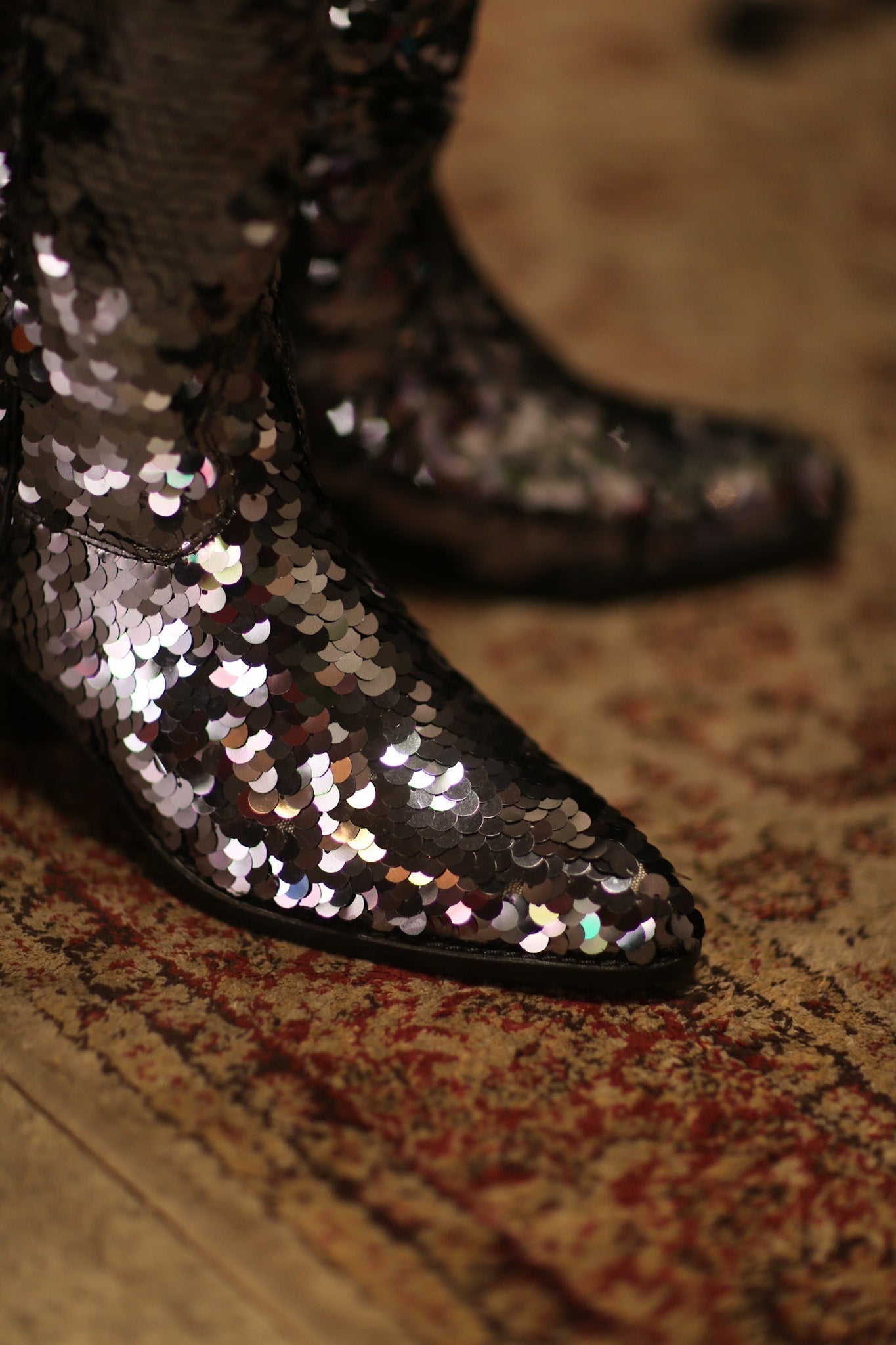 BLACK SEQUIN WESTERN BOOTS LUZINE - MOMO STUDIO BERLIN - Berlin Concept Store - sustainable & ethical fashion