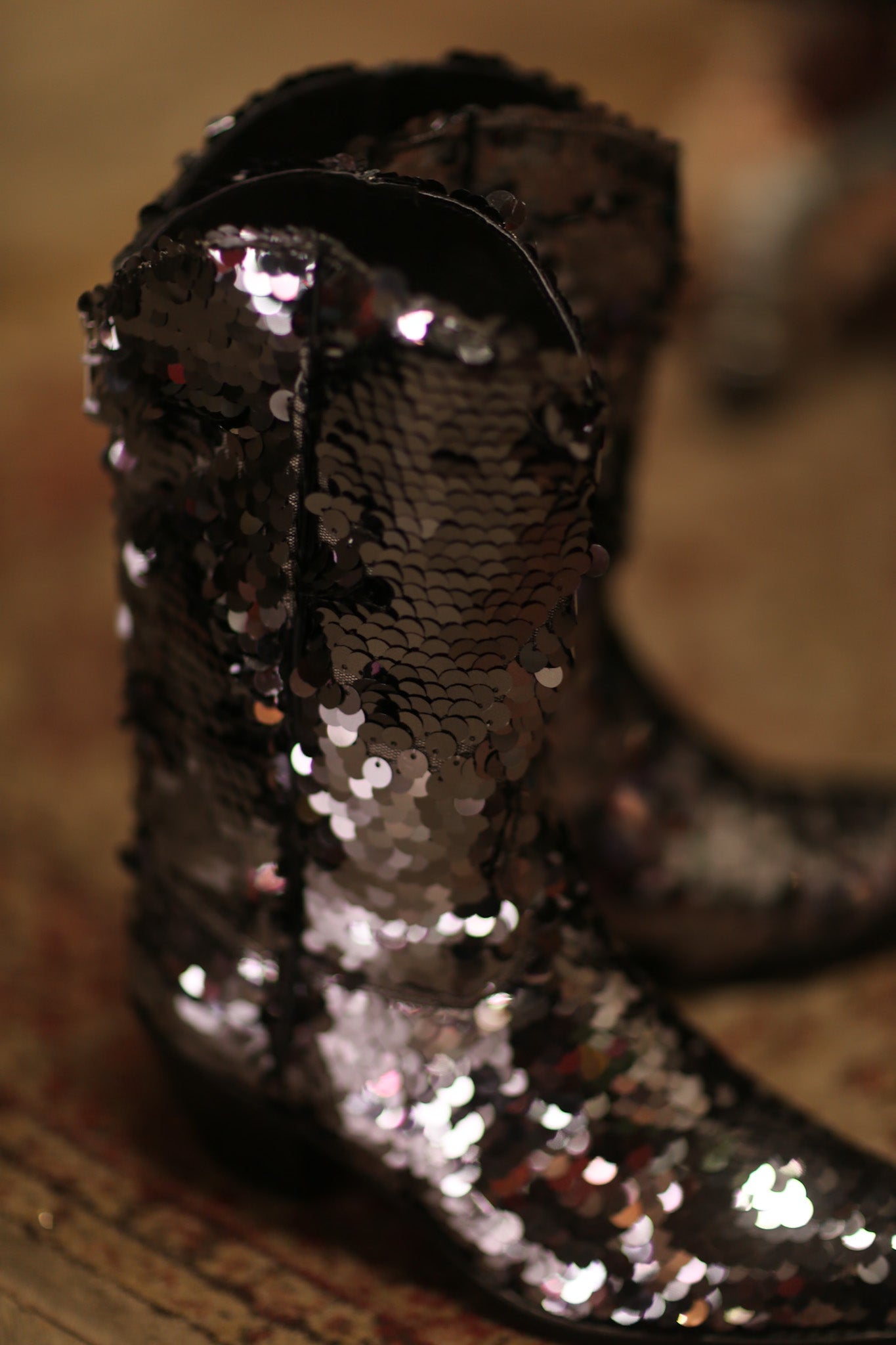 BLACK SEQUIN WESTERN BOOTS LUZINE - MOMO STUDIO BERLIN - Berlin Concept Store - sustainable & ethical fashion