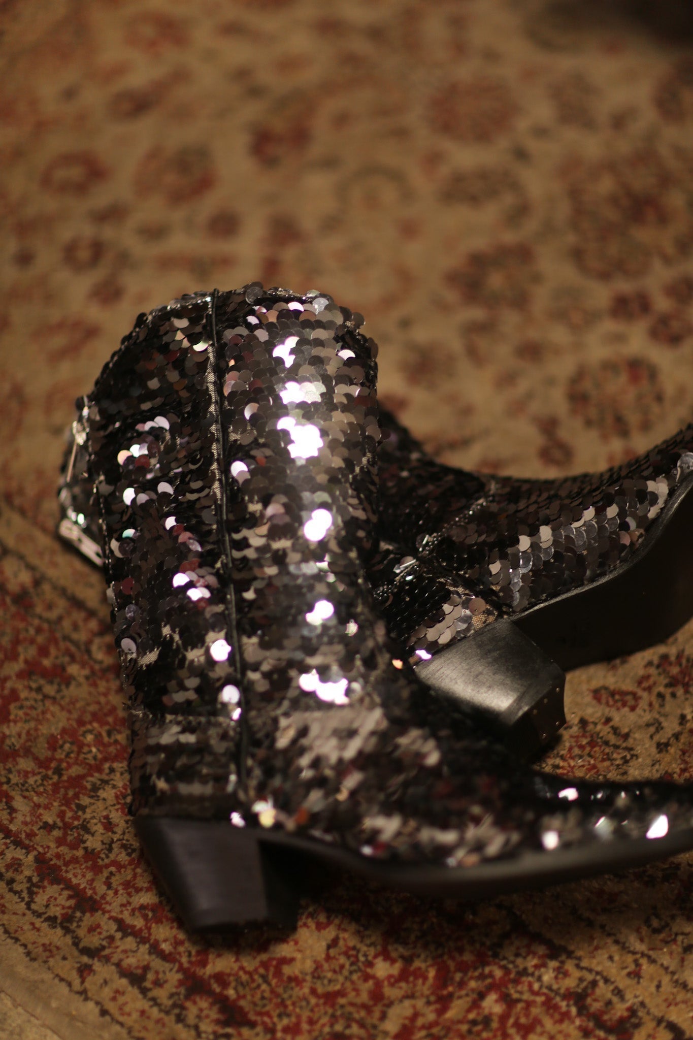 BLACK SEQUIN WESTERN BOOTS LUZINE - MOMO STUDIO BERLIN - Berlin Concept Store - sustainable & ethical fashion
