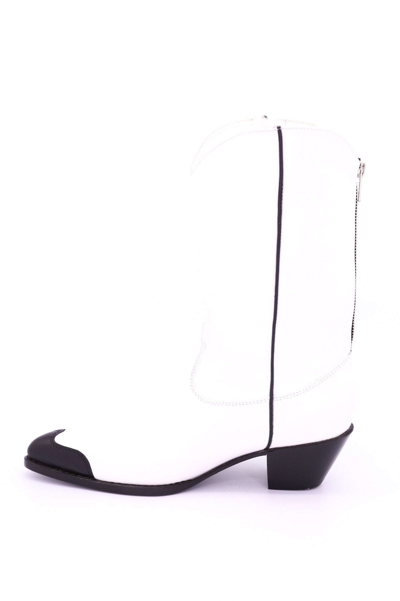 BLACK WHITE CLEAN COWBOY BOOTS CHARLY - MOMO STUDIO BERLIN - Berlin Concept Store - sustainable & ethical fashion