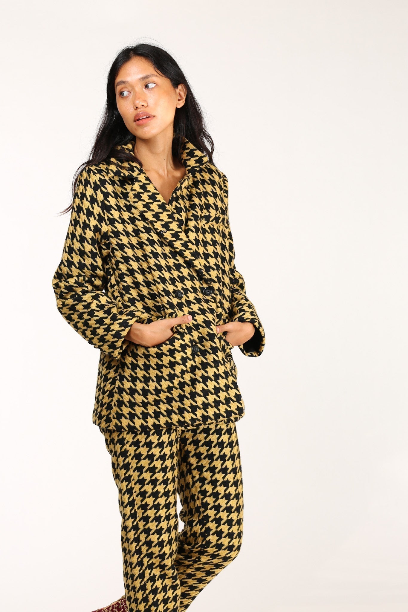 BLACK YELLOW CHECKERED JACKET BLAZER ROINA - MOMO STUDIO BERLIN - Berlin Concept Store - sustainable & ethical fashion