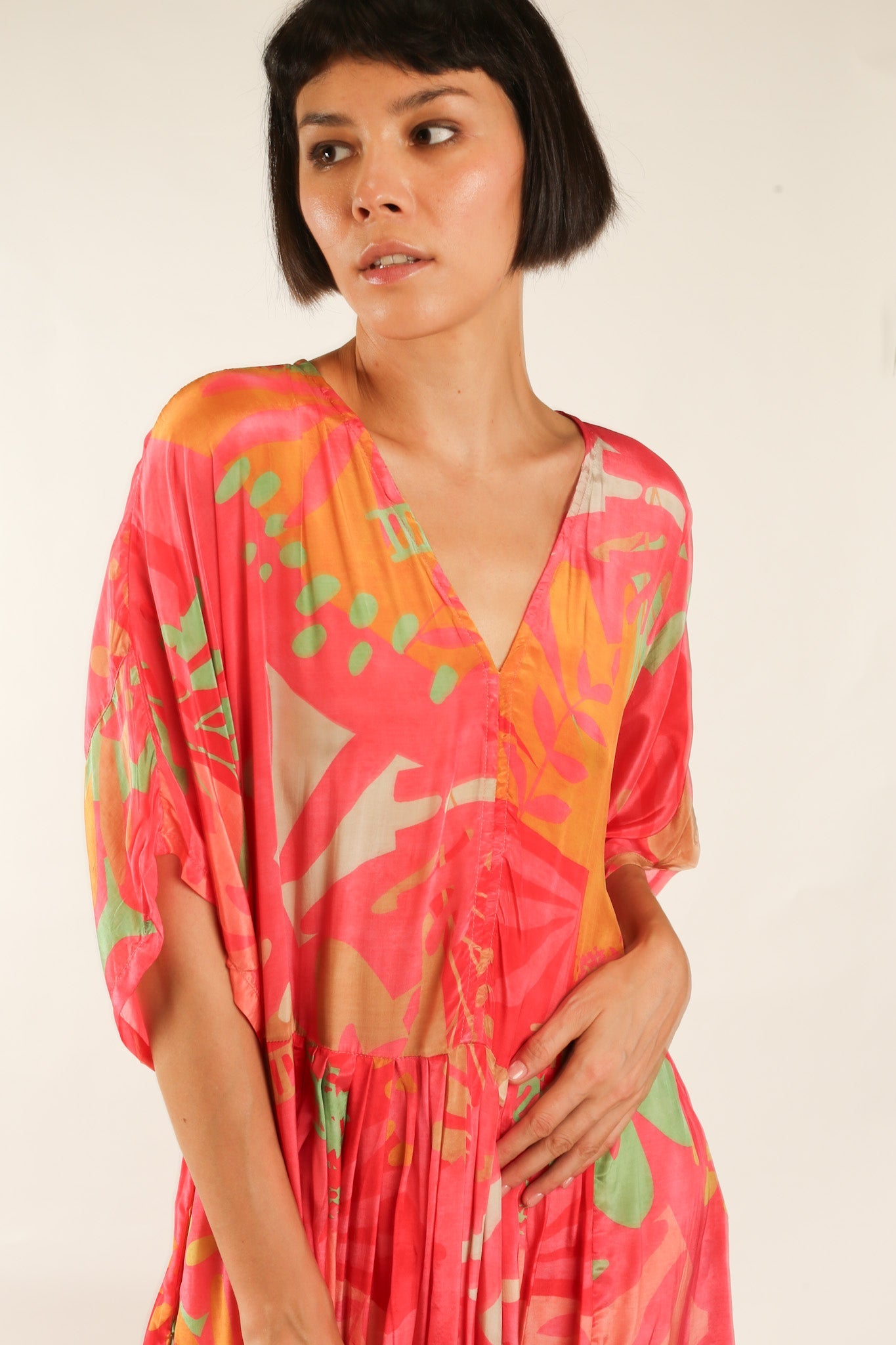 BLOCK PRINT SILK KAFTAN DRESS LIA - MOMO STUDIO BERLIN - Berlin Concept Store - sustainable & ethical fashion