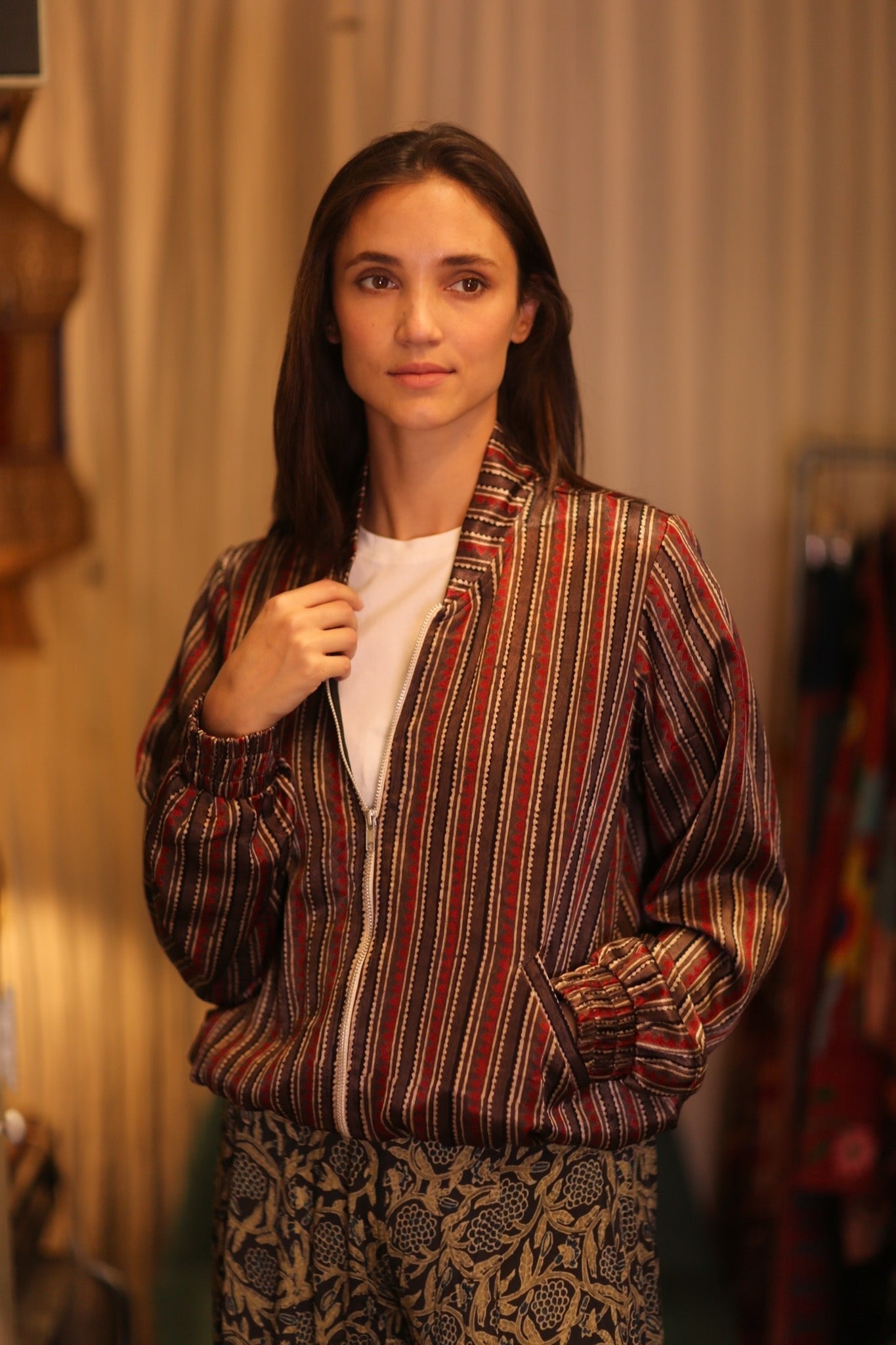 BOMBER JACKET SILK ANCHA QATARI - MOMO STUDIO BERLIN - Berlin Concept Store - sustainable & ethical fashion