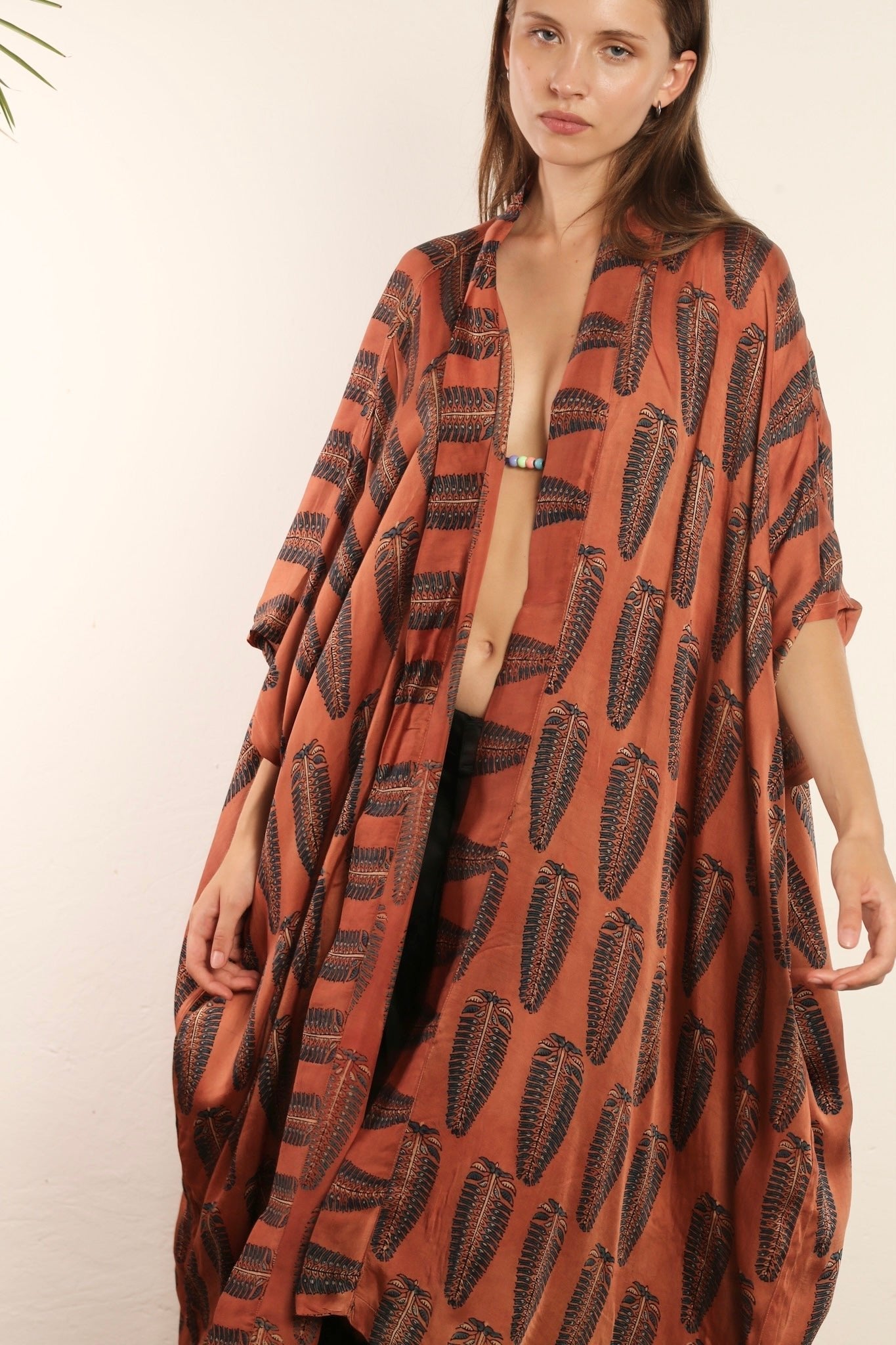 BROWN PLUME KIMONO SRISA - MOMO STUDIO BERLIN - Berlin Concept Store - sustainable & ethical fashion