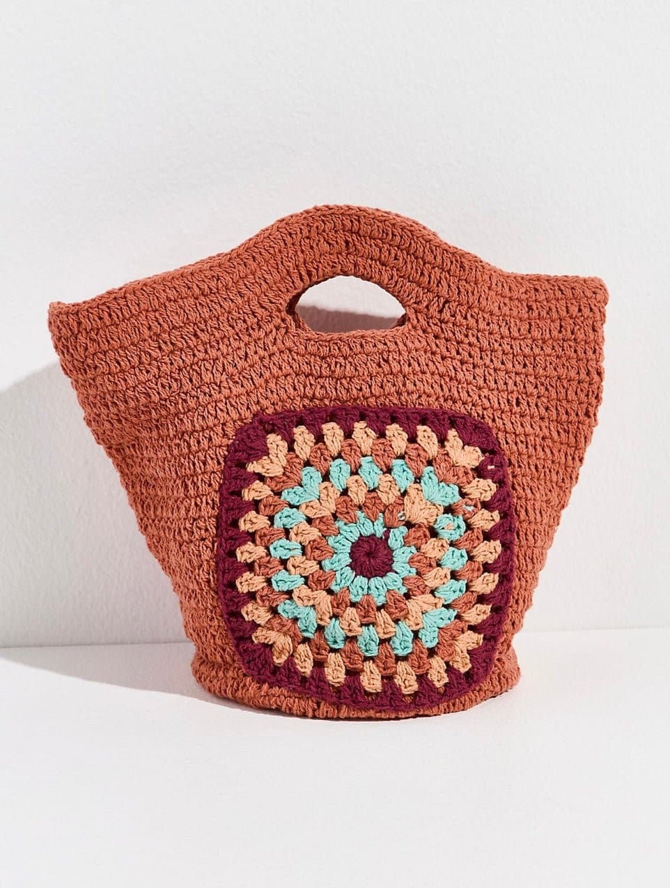 CALI CROCHET CLUTCH BAG - MOMO STUDIO BERLIN - Berlin Concept Store - sustainable & ethical fashion