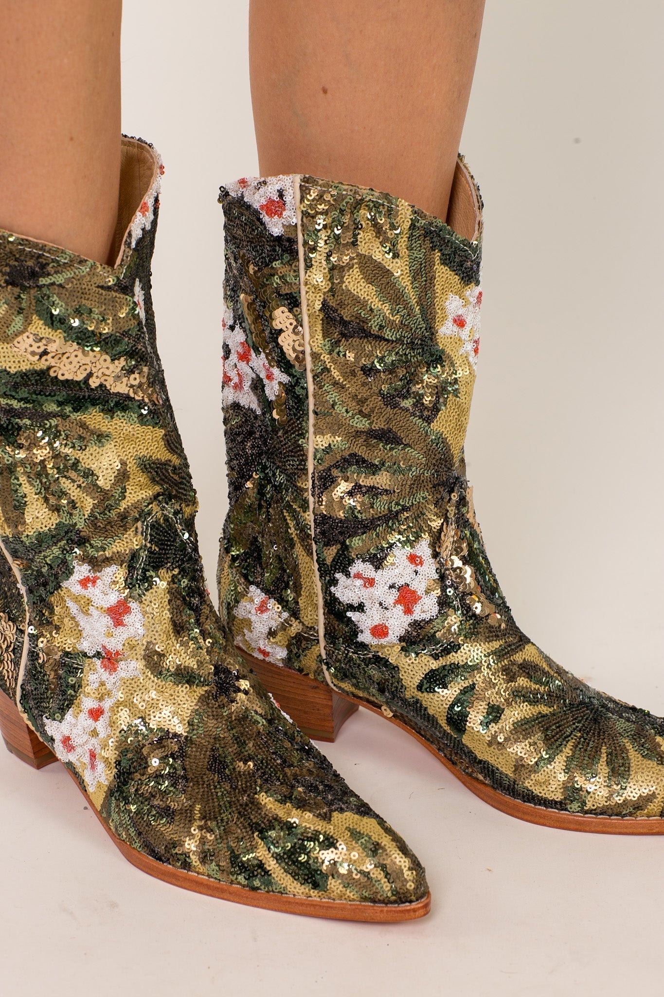 CAMOUFLAGE SEQUIN BOOTS NISO - MOMO STUDIO BERLIN - Berlin Concept Store - sustainable & ethical fashion