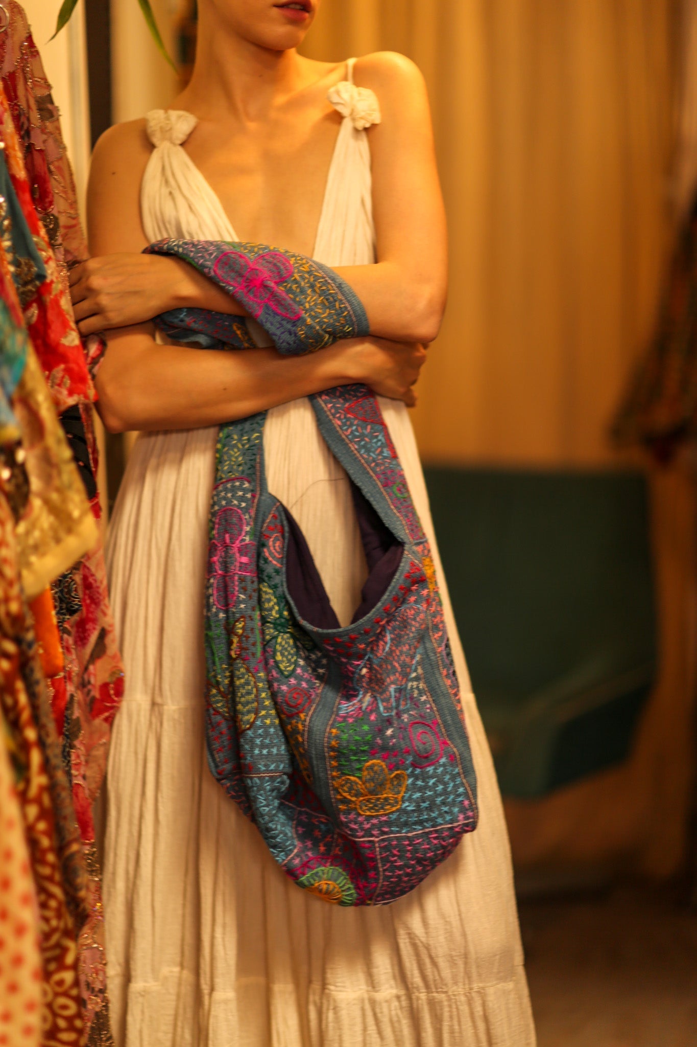 CHAILAI EMBROIDERED BAG - MOMO STUDIO BERLIN - Berlin Concept Store - sustainable & ethical fashion