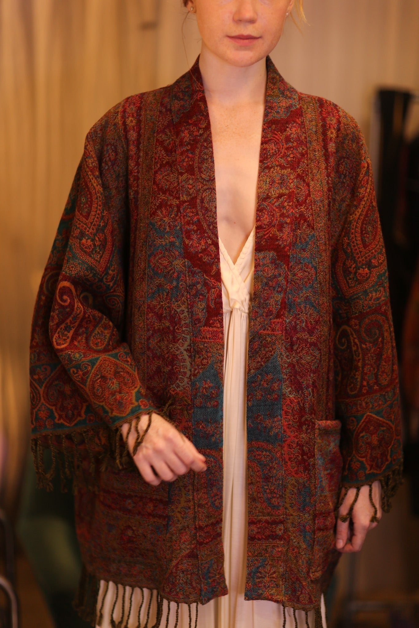 CONE PATTERN EMBROIDERED COTTON WOOL SHAWL HAYSHAN - MOMO STUDIO BERLIN - Berlin Concept Store - sustainable & ethical fashion