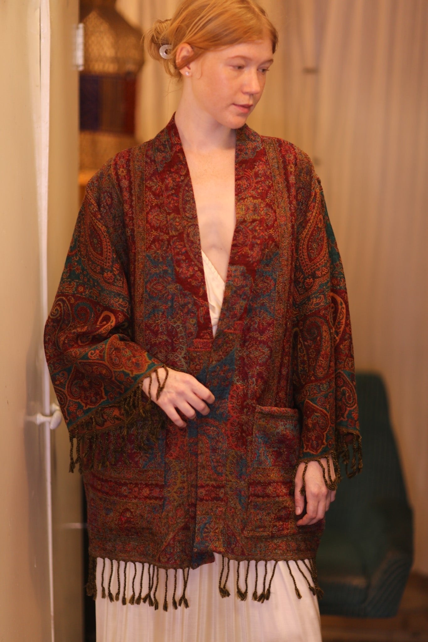 CONE PATTERN EMBROIDERED COTTON WOOL SHAWL HAYSHAN - MOMO STUDIO BERLIN - Berlin Concept Store - sustainable & ethical fashion