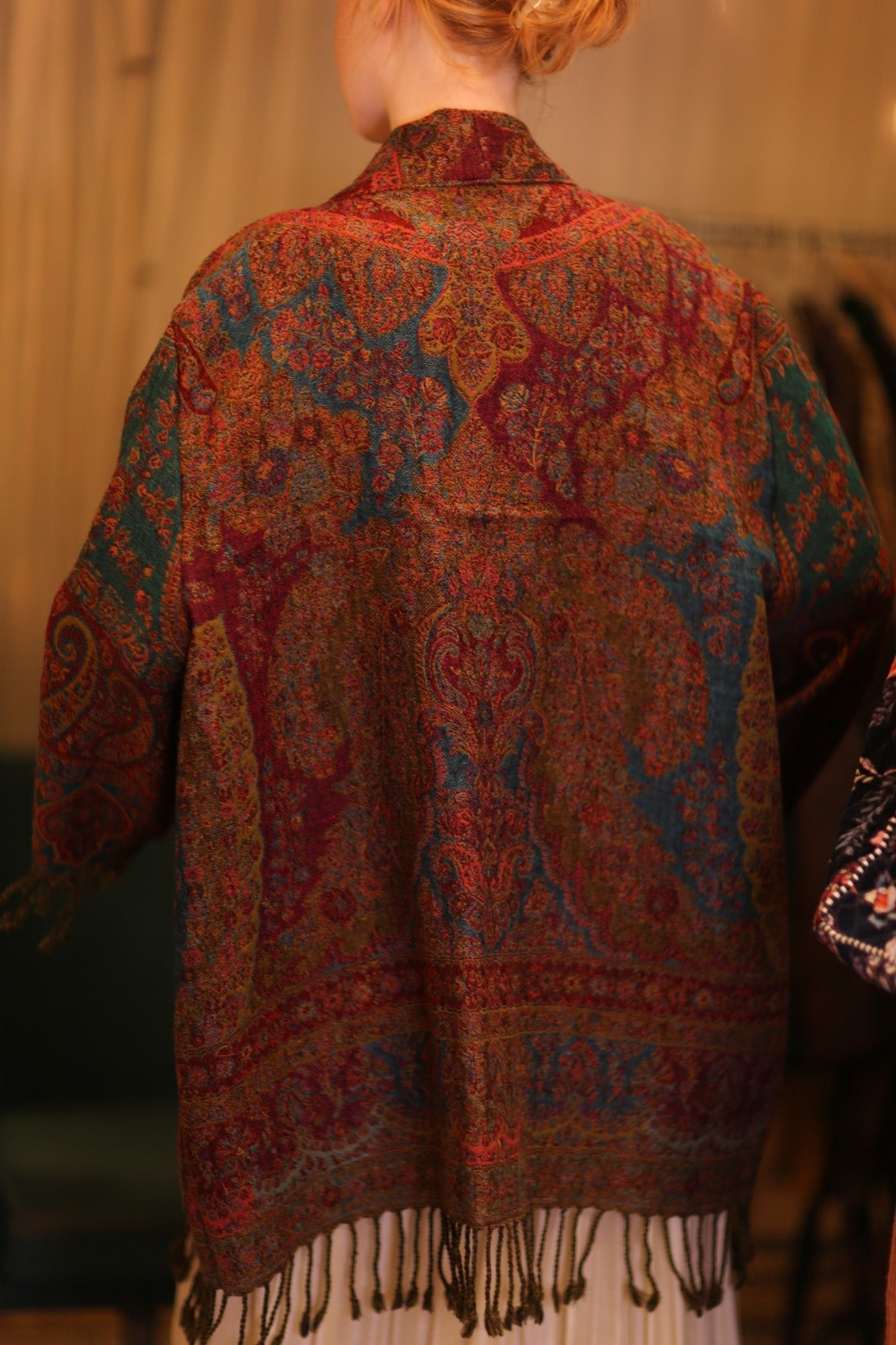 CONE PATTERN EMBROIDERED COTTON WOOL SHAWL HAYSHAN - MOMO STUDIO BERLIN - Berlin Concept Store - sustainable & ethical fashion