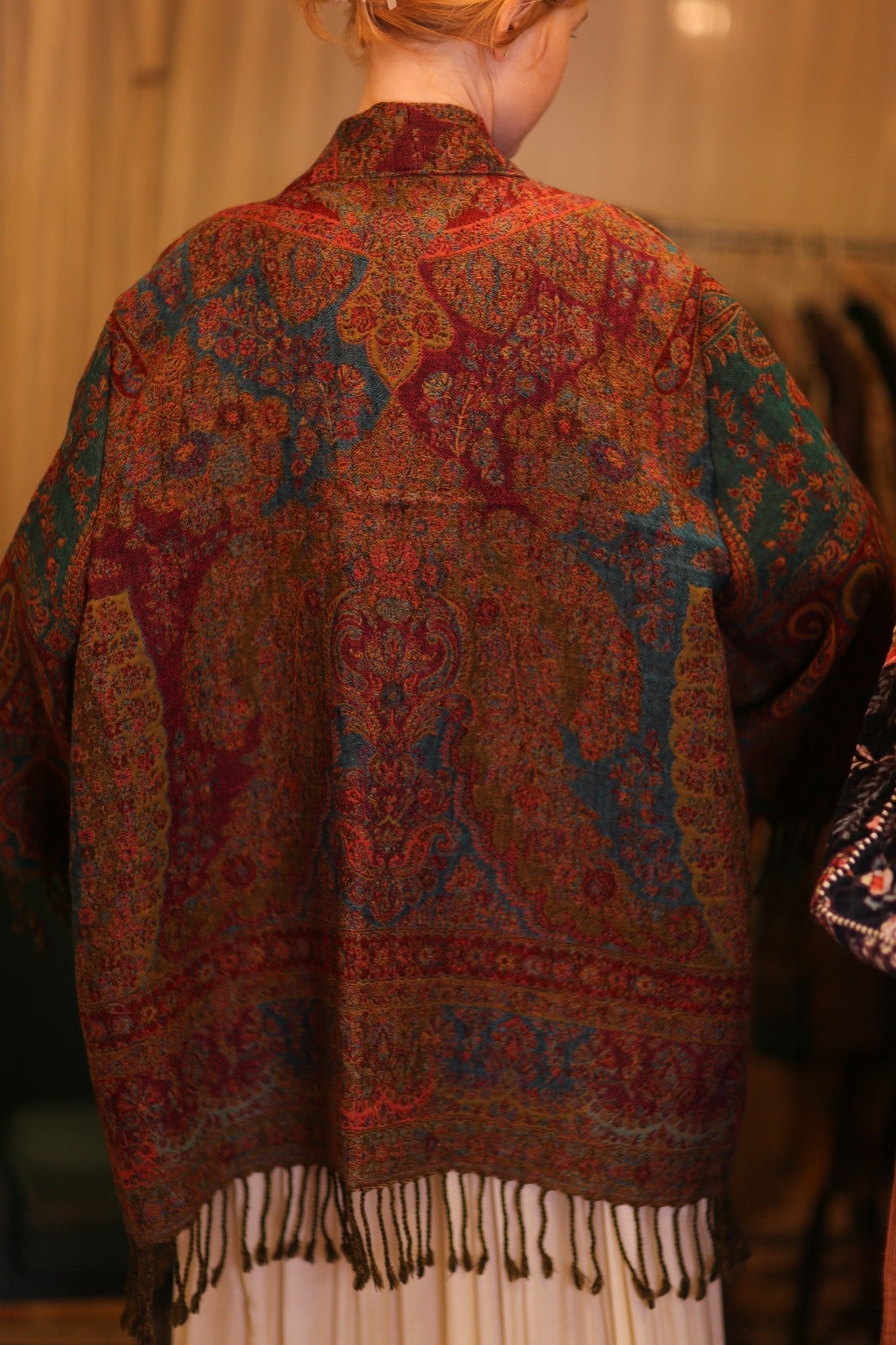 CONE PATTERN EMBROIDERED COTTON WOOL SHAWL HAYSHAN - MOMO STUDIO BERLIN - Berlin Concept Store - sustainable & ethical fashion