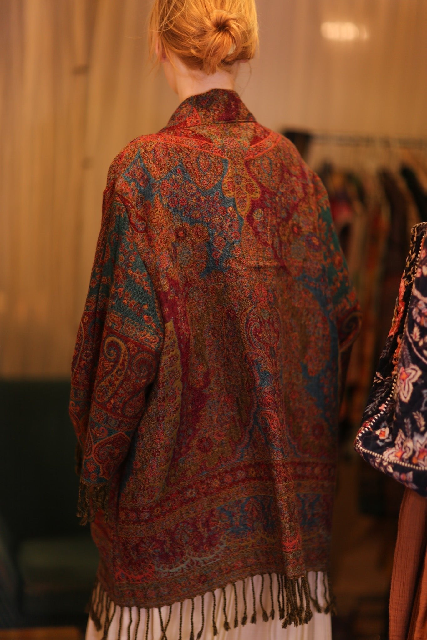 CONE PATTERN EMBROIDERED COTTON WOOL SHAWL HAYSHAN - MOMO STUDIO BERLIN - Berlin Concept Store - sustainable & ethical fashion