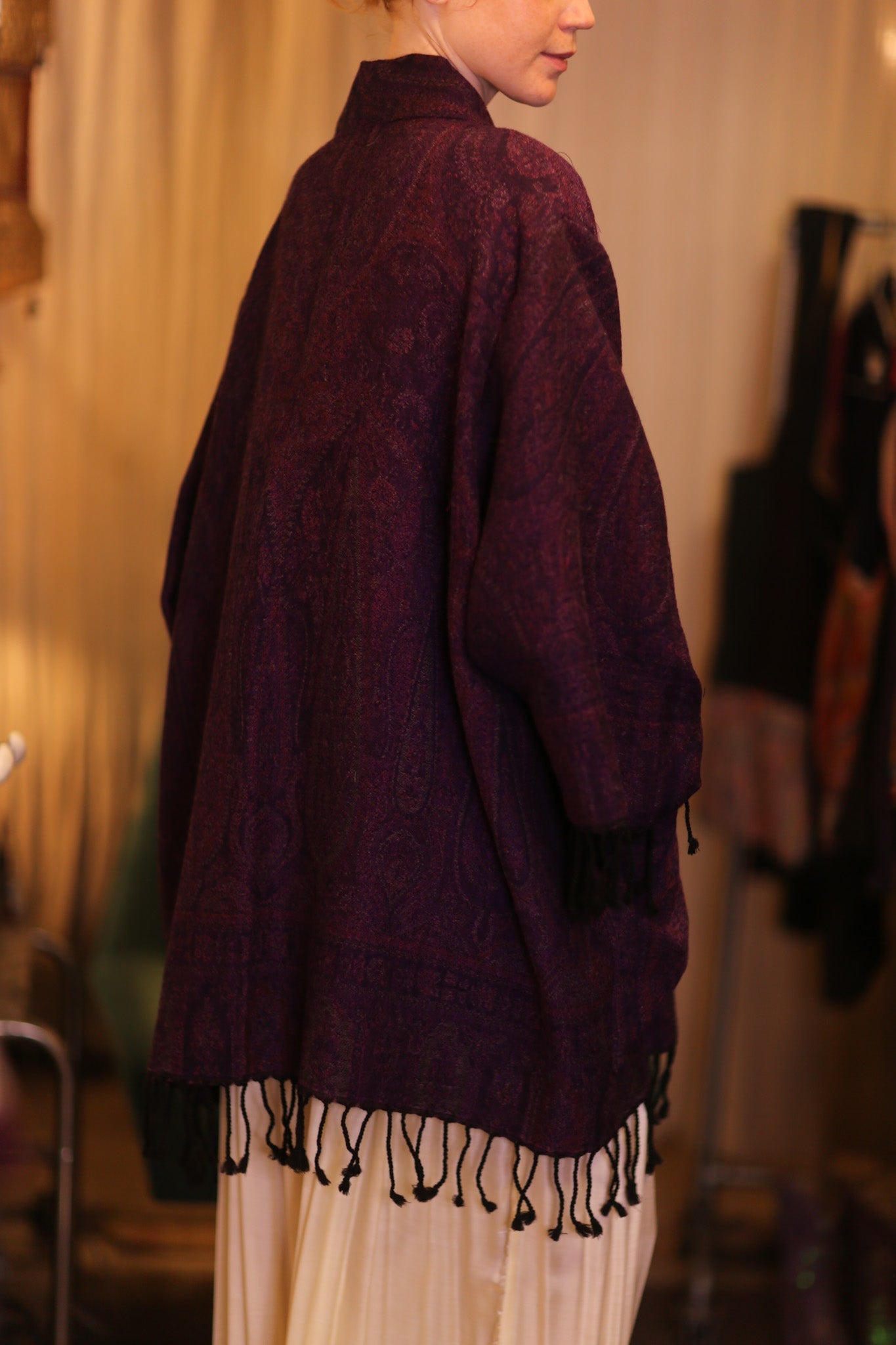 CONE PATTERN EMBROIDERED COTTON WOOL SHAWL THINZAR - MOMO STUDIO BERLIN - Berlin Concept Store - sustainable & ethical fashion