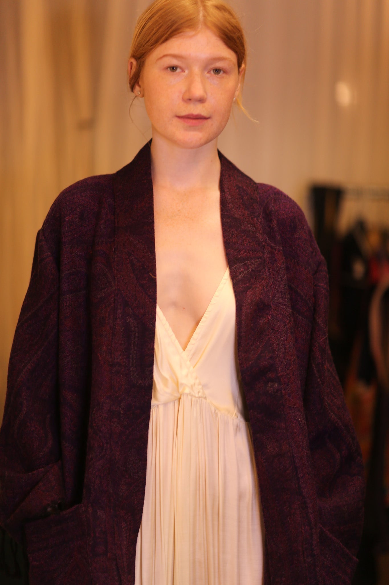 CONE PATTERN EMBROIDERED COTTON WOOL SHAWL THINZAR - MOMO STUDIO BERLIN - Berlin Concept Store - sustainable & ethical fashion