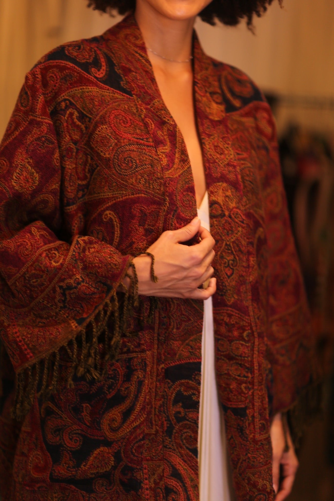 CONE PATTERNED EMBROIDERED COTTON WOOL SHAWL KIMONO NANCY - MOMO STUDIO BERLIN - Berlin Concept Store - sustainable & ethical fashion