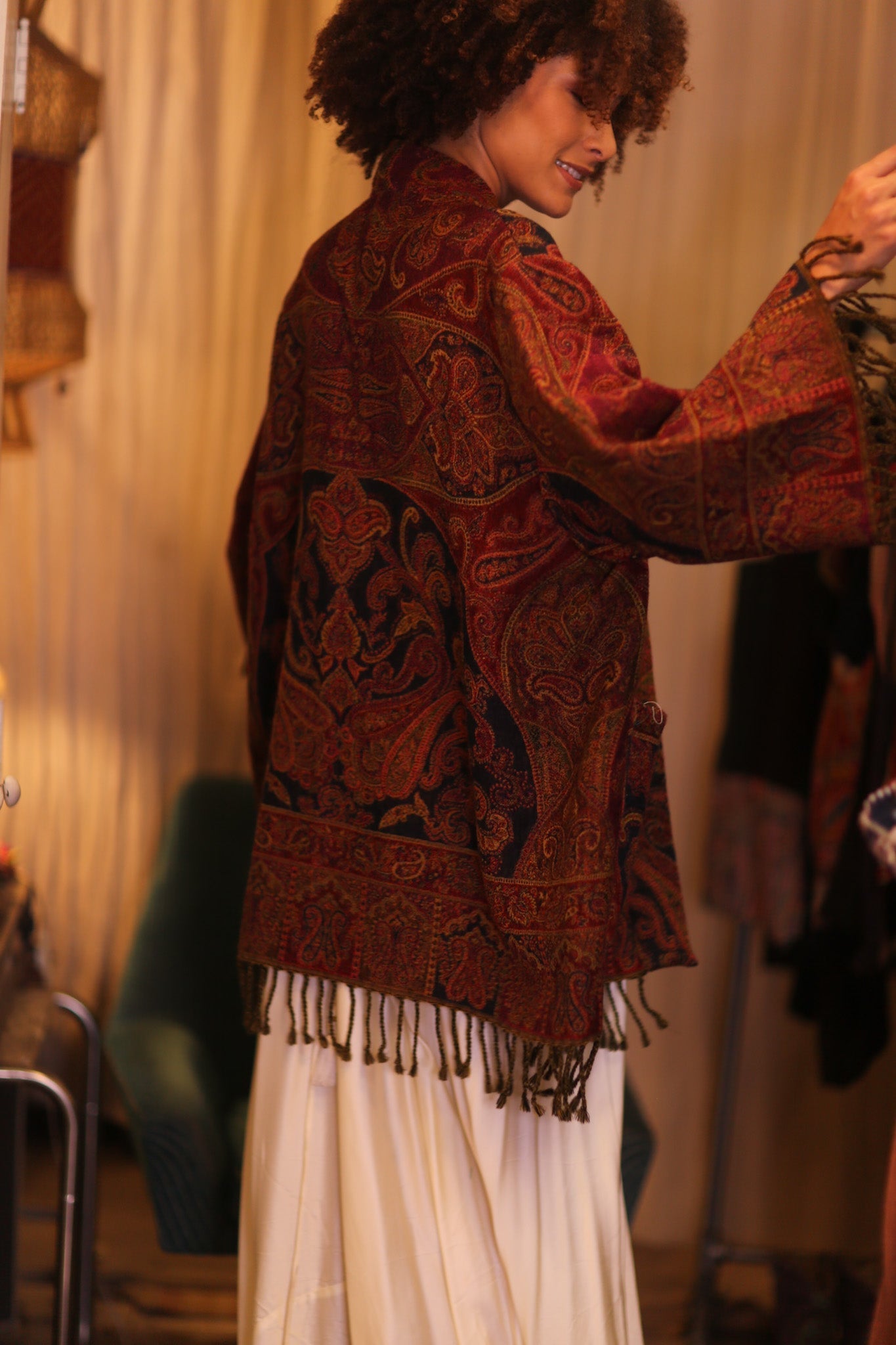 CONE PATTERNED EMBROIDERED COTTON WOOL SHAWL KIMONO NANCY - MOMO STUDIO BERLIN - Berlin Concept Store - sustainable & ethical fashion