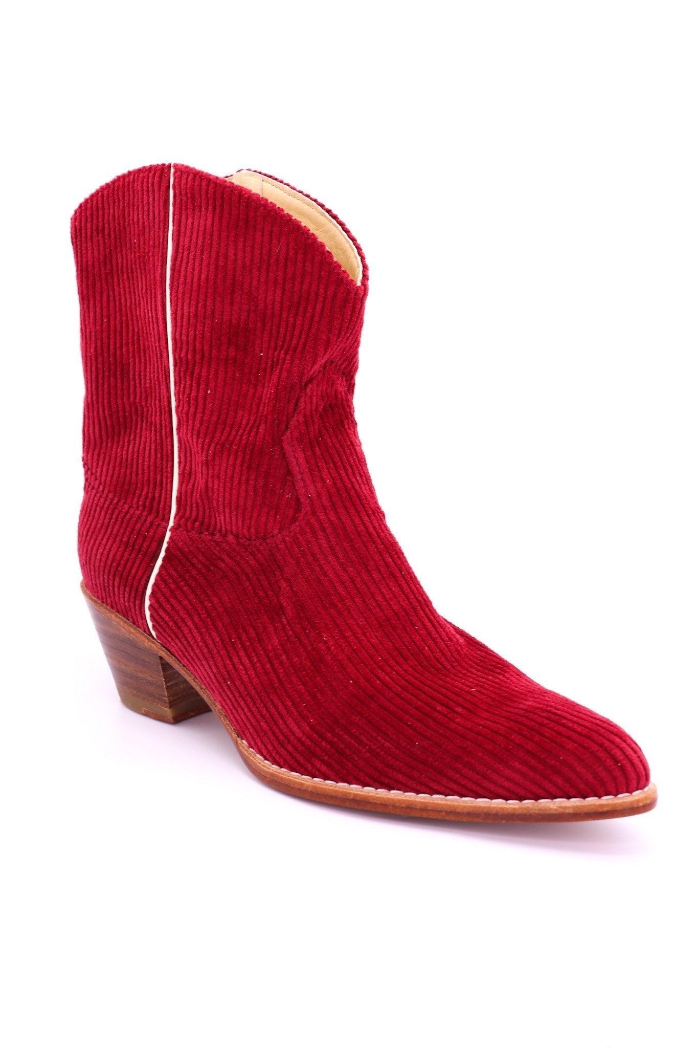 CORDUROY RED BOOTIES LINNEAH - MOMO STUDIO BERLIN - Berlin Concept Store - sustainable & ethical fashion