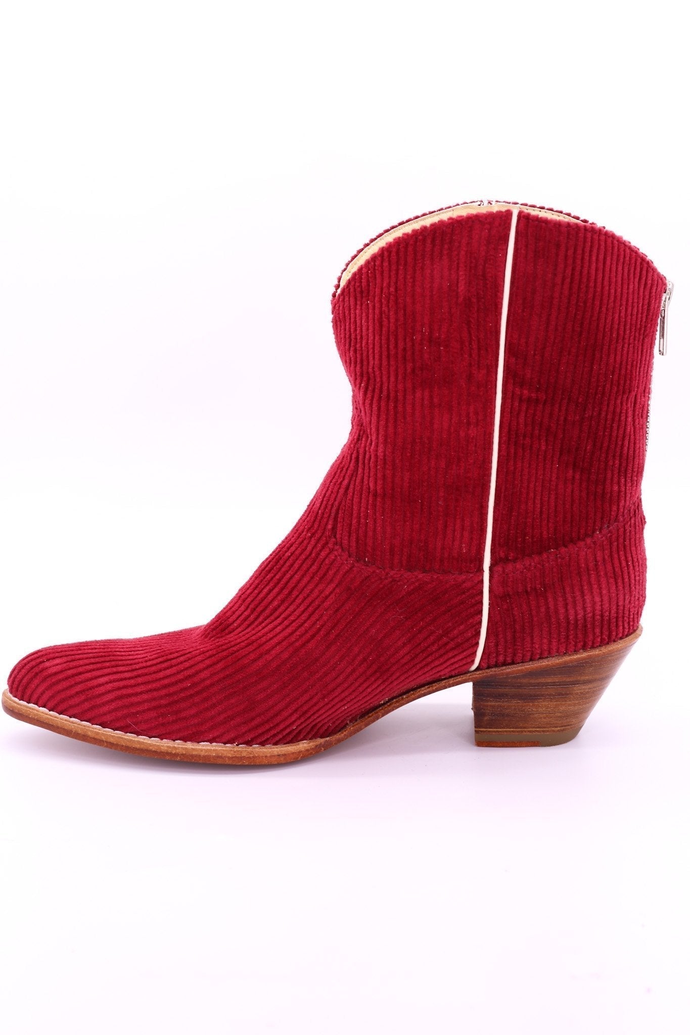 CORDUROY RED BOOTIES LINNEAH - MOMO STUDIO BERLIN - Berlin Concept Store - sustainable & ethical fashion