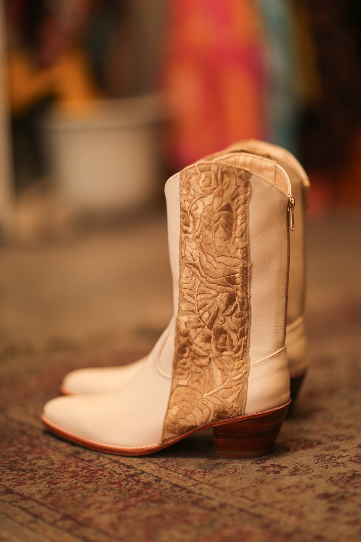 CREAM BORDER TRIM BOOTS AZRA - MOMO STUDIO BERLIN - Berlin Concept Store - sustainable & ethical fashion