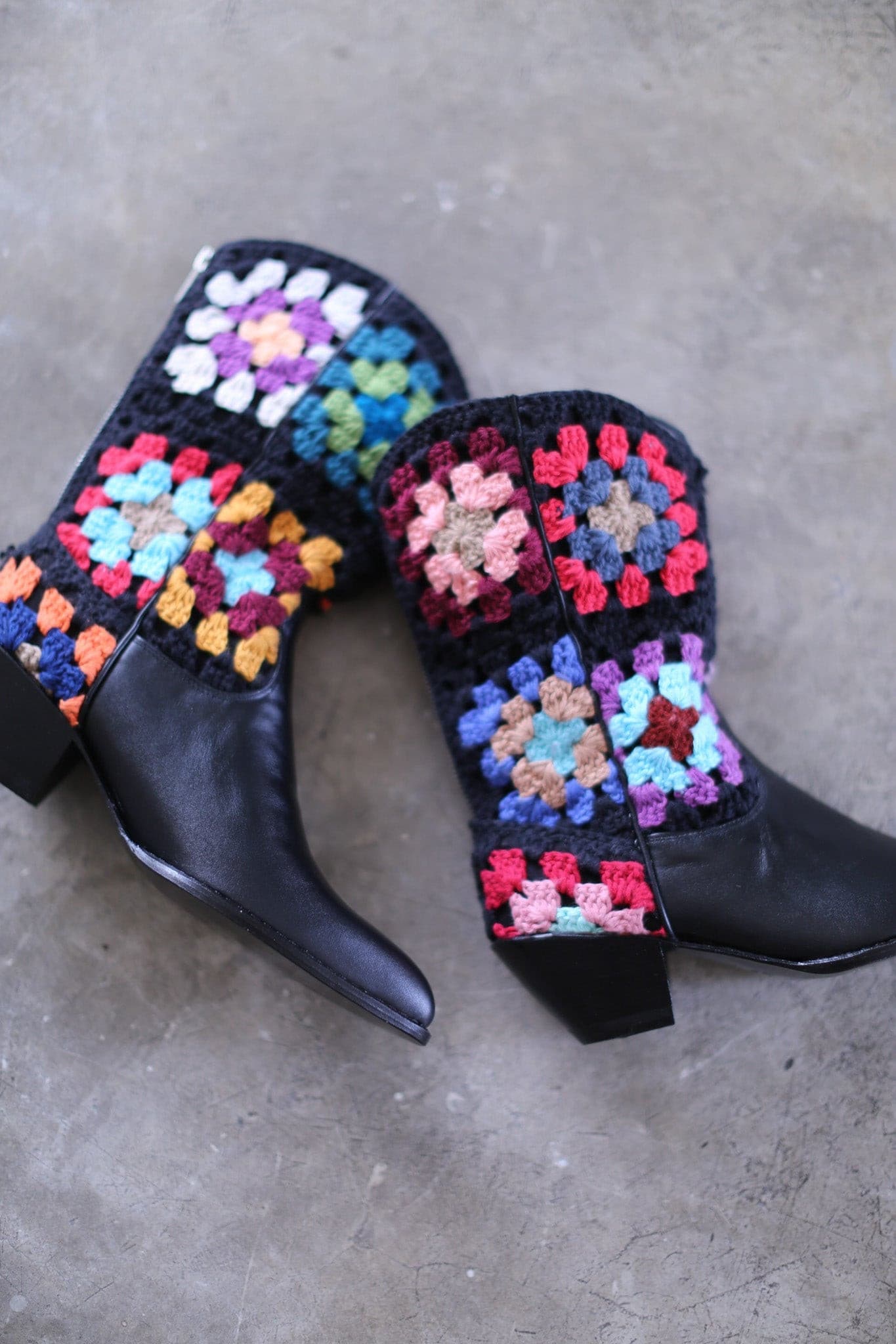 CROCHET BOOTS SYMILONE - MOMO STUDIO BERLIN - Berlin Concept Store - sustainable & ethical fashion