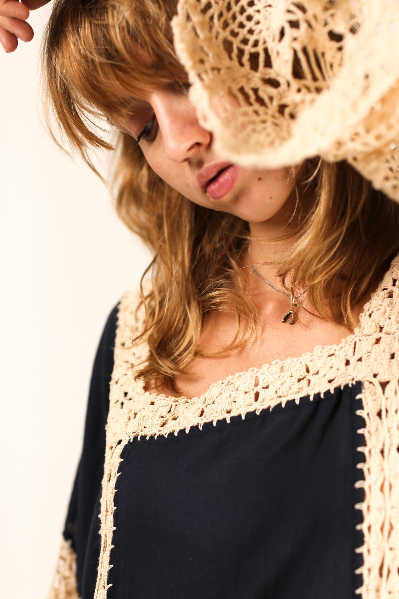 CROCHET SLEEVES KAFTAN HANNELI - MOMO STUDIO BERLIN - Berlin Concept Store - sustainable & ethical fashion