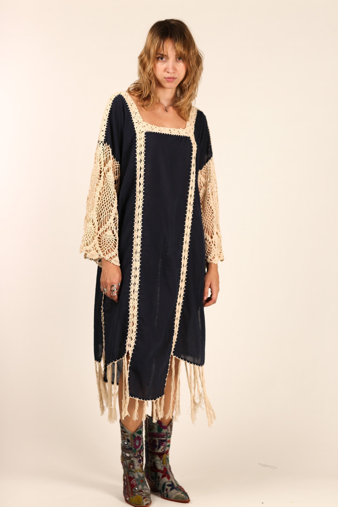 CROCHET SLEEVES KAFTAN HANNELI - MOMO STUDIO BERLIN - Berlin Concept Store - sustainable & ethical fashion