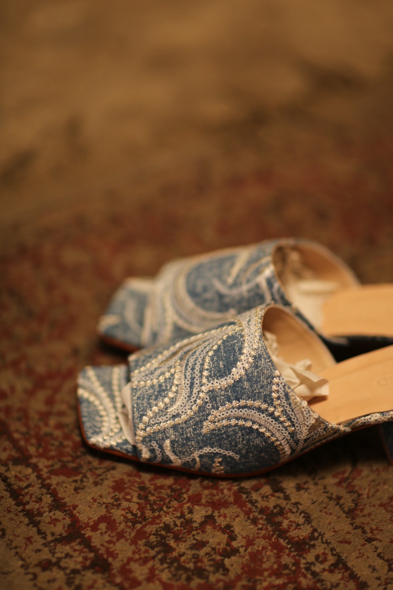 DENIM EMBROIDERED MULES KINTRA - MOMO STUDIO BERLIN - Berlin Concept Store - sustainable & ethical fashion