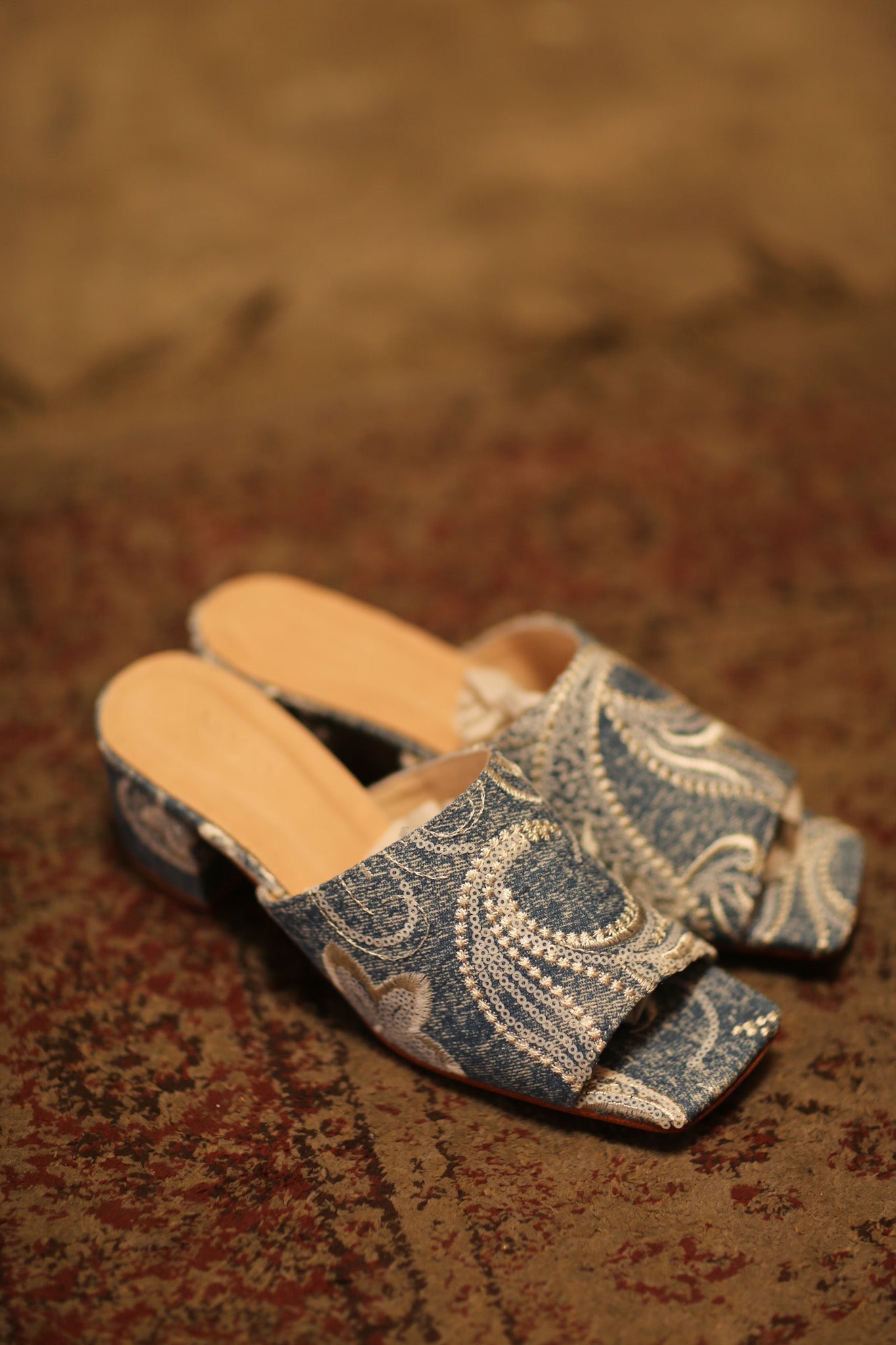 DENIM EMBROIDERED MULES KINTRA - MOMO STUDIO BERLIN - Berlin Concept Store - sustainable & ethical fashion