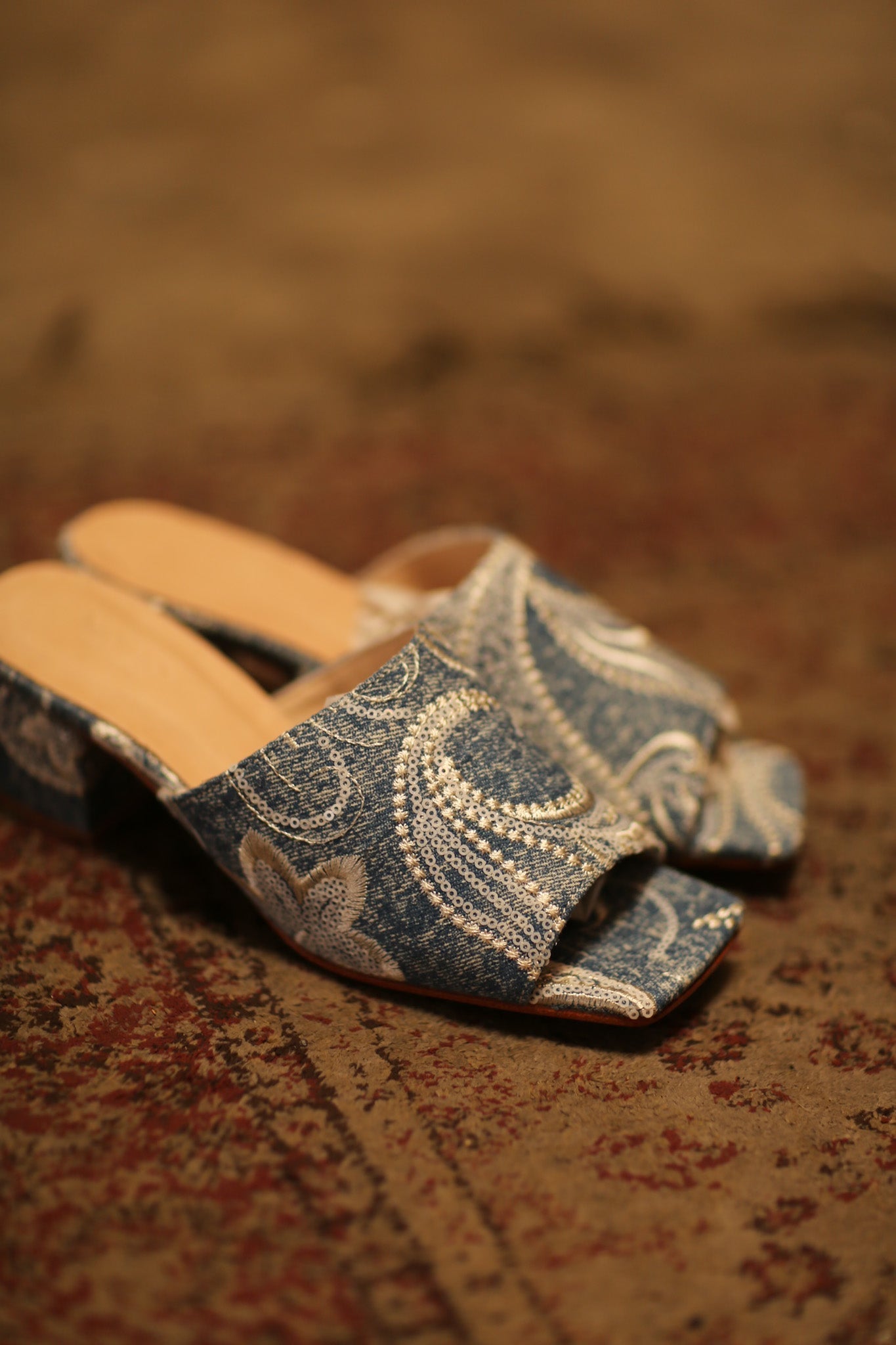 DENIM EMBROIDERED MULES KINTRA - MOMO STUDIO BERLIN - Berlin Concept Store - sustainable & ethical fashion