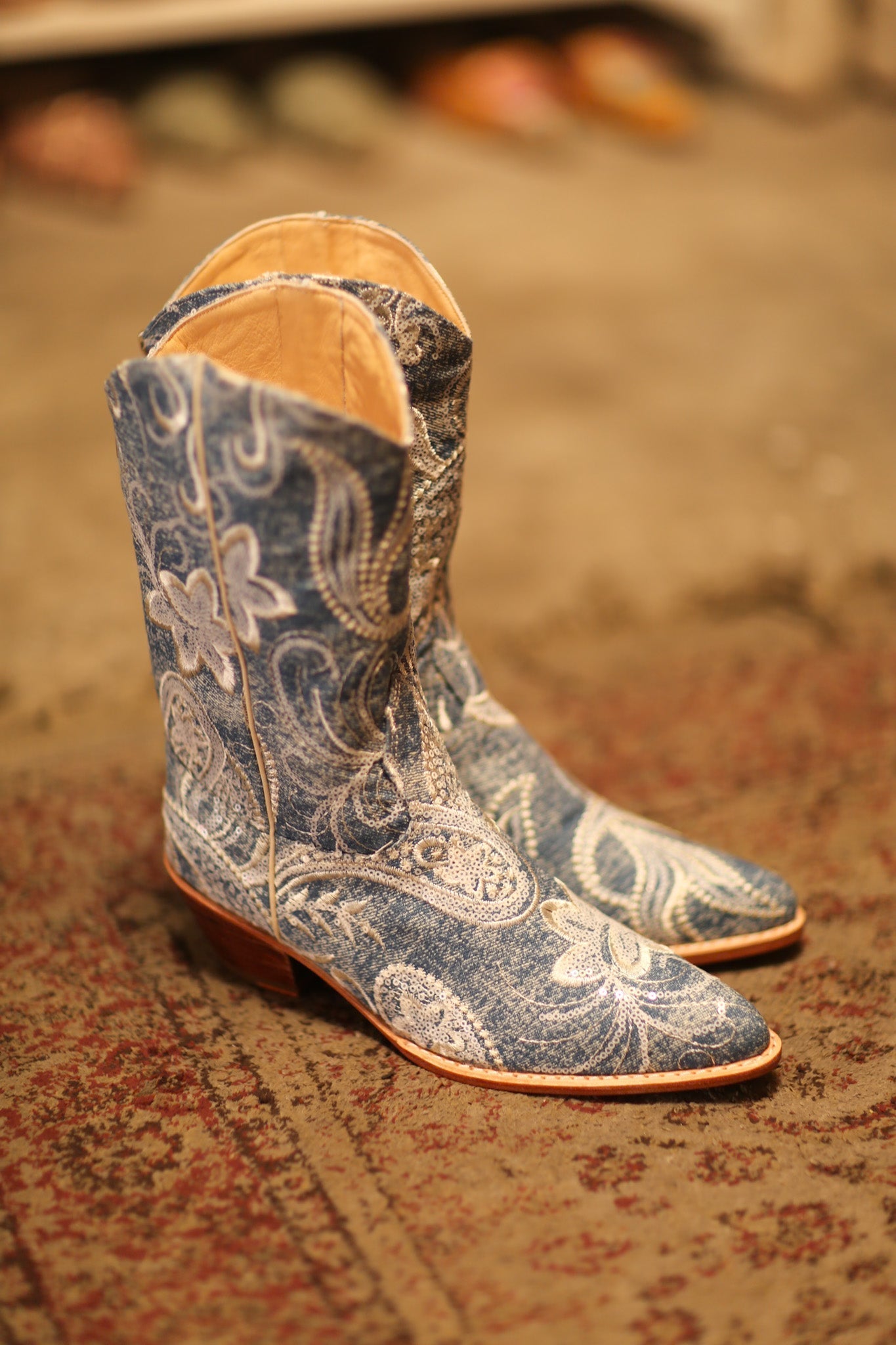 DENIM EMBROIDERED WESTERN BOOTS KATALIN - MOMO STUDIO BERLIN - Berlin Concept Store - sustainable & ethical fashion