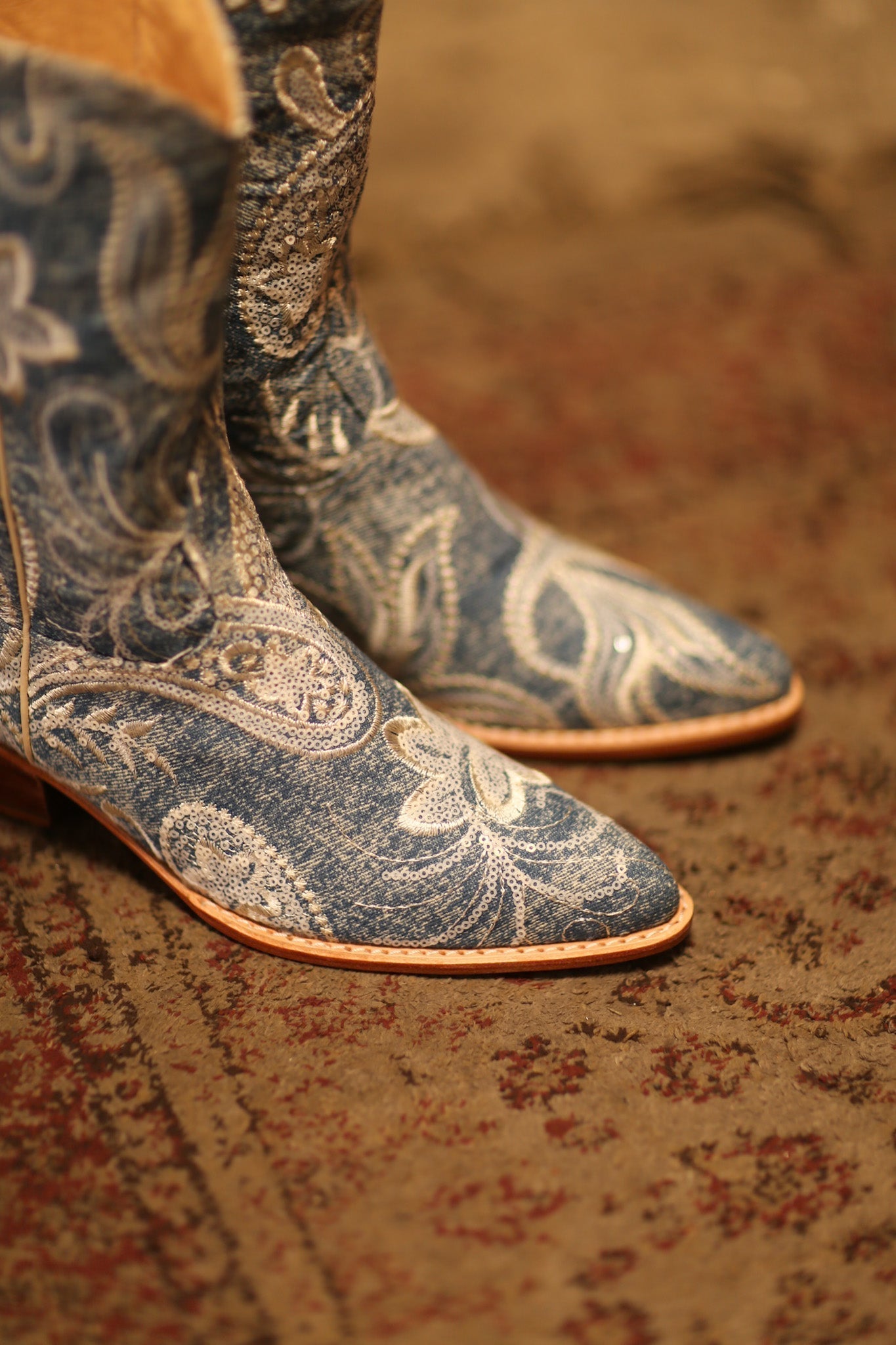 DENIM EMBROIDERED WESTERN BOOTS KATALIN - MOMO STUDIO BERLIN - Berlin Concept Store - sustainable & ethical fashion