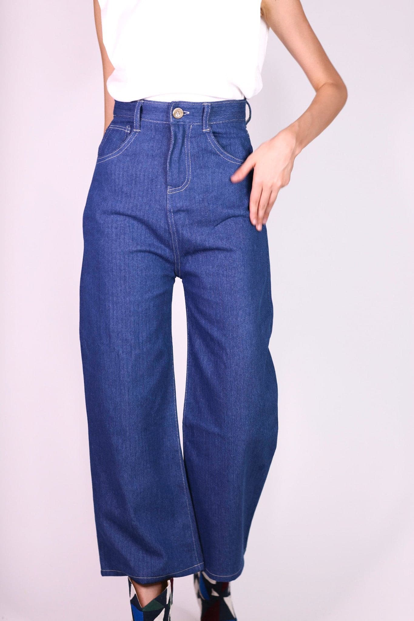 DENIM PANTS HILLARY - MOMO STUDIO BERLIN - Berlin Concept Store - sustainable & ethical fashion