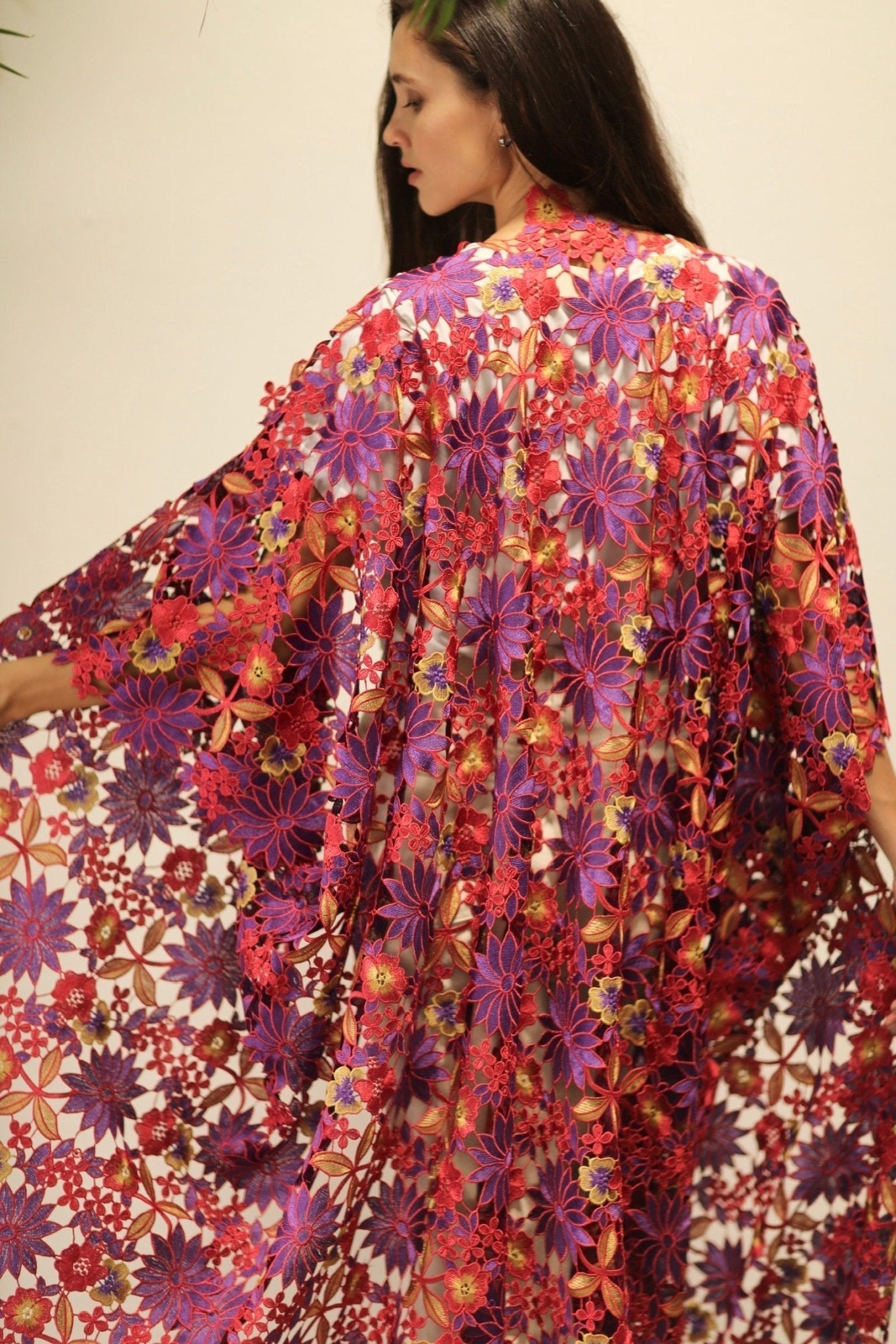 DIONYSUS FLOWER LACE KIMONO - MOMO STUDIO BERLIN - Berlin Concept Store - sustainable & ethical fashion