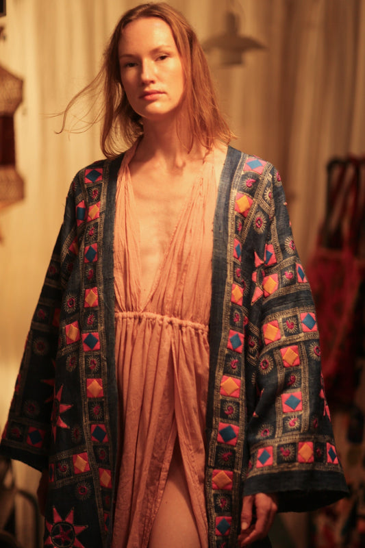 DUMA ARTISAN MADE EMBROIDERED KIMONO PINK 3 - MOMO STUDIO BERLIN - Berlin Concept Store - sustainable & ethical fashion