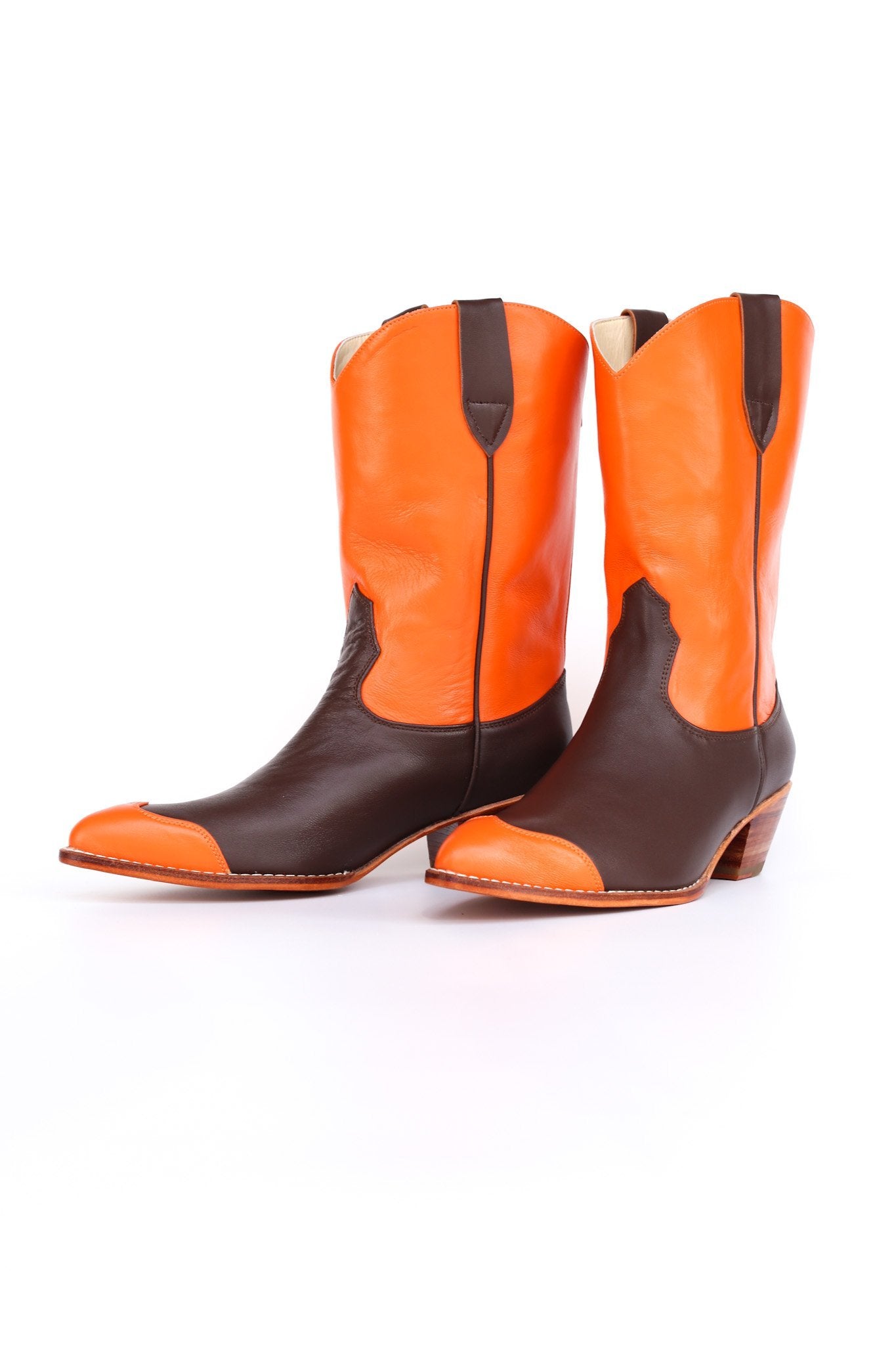 EASY RIDER ORANGE BROWN WESTERN BOOTS - MOMO STUDIO BERLIN - Berlin Concept Store - sustainable & ethical fashion