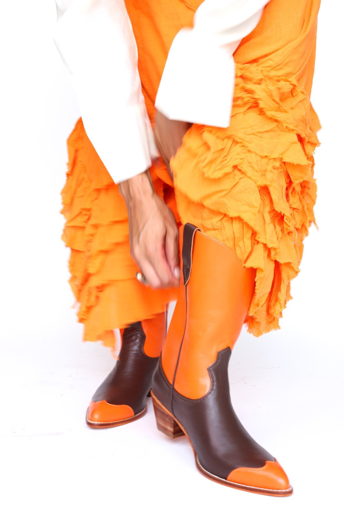 EASY RIDER ORANGE BROWN WESTERN BOOTS - MOMO STUDIO BERLIN - Berlin Concept Store - sustainable & ethical fashion