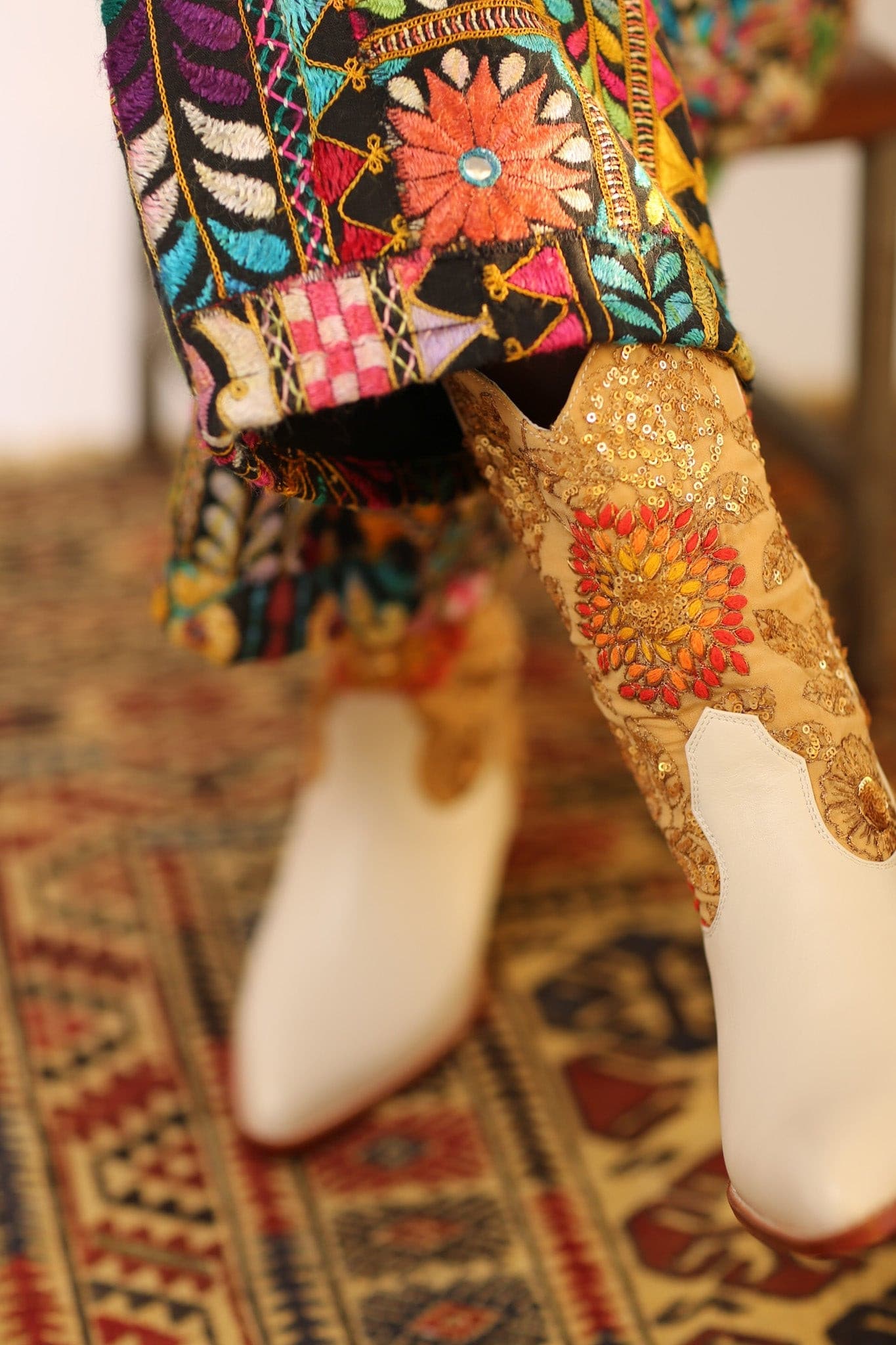 EMBROIDERED BOOTS ABBY - MOMO STUDIO BERLIN - Berlin Concept Store - sustainable & ethical fashion