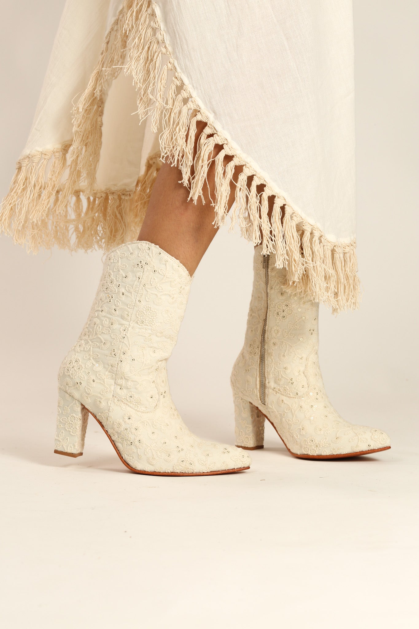 EMBROIDERED BOOTS ARABELLA - MOMO STUDIO BERLIN - Berlin Concept Store - sustainable & ethical fashion