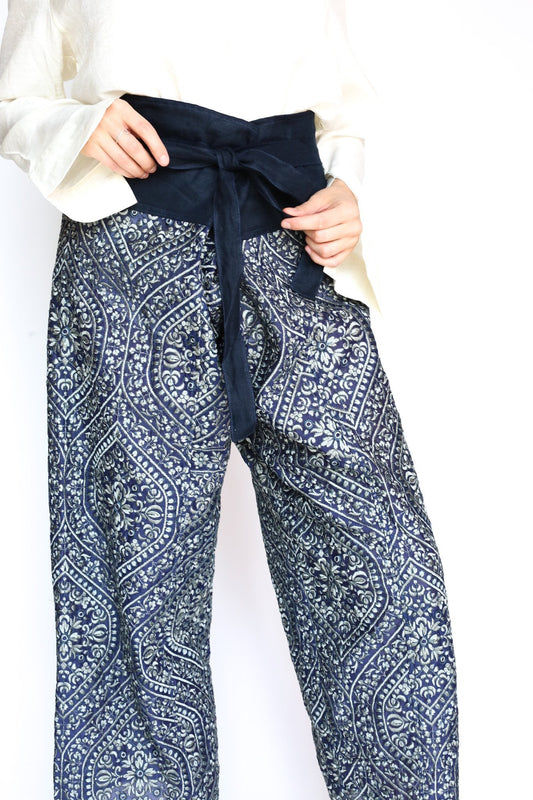 EMBROIDERED CROP FISHERMAN TROUSERS WILAI - MOMO STUDIO BERLIN - Berlin Concept Store - sustainable & ethical fashion