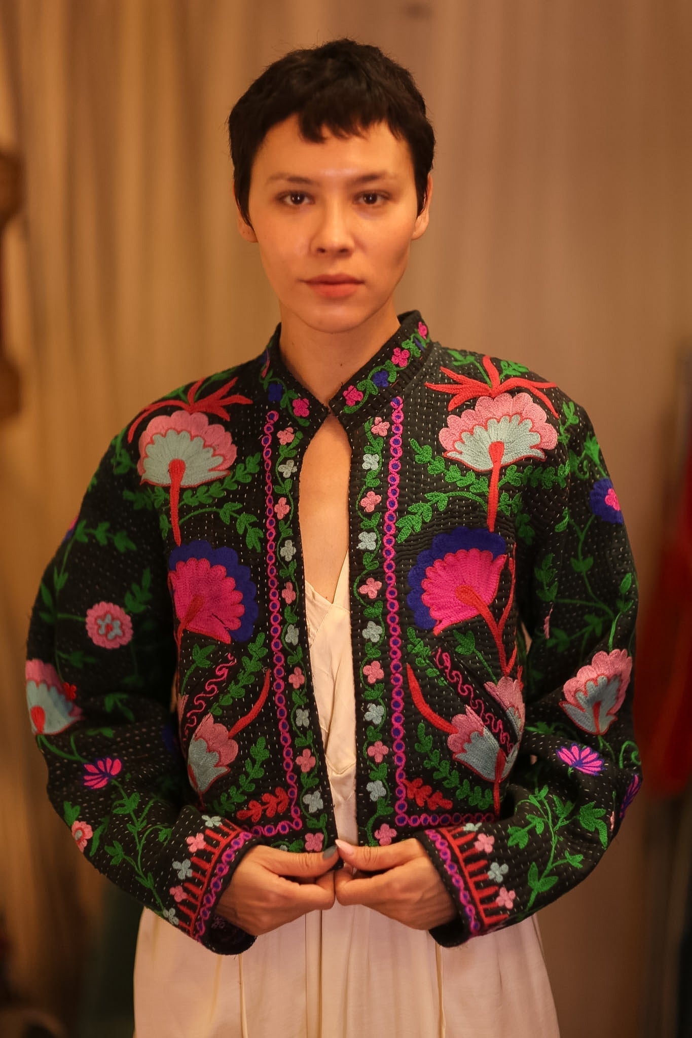 EMBROIDERED JACKET INGRID JIZZ - MOMO STUDIO BERLIN - Berlin Concept Store - sustainable & ethical fashion