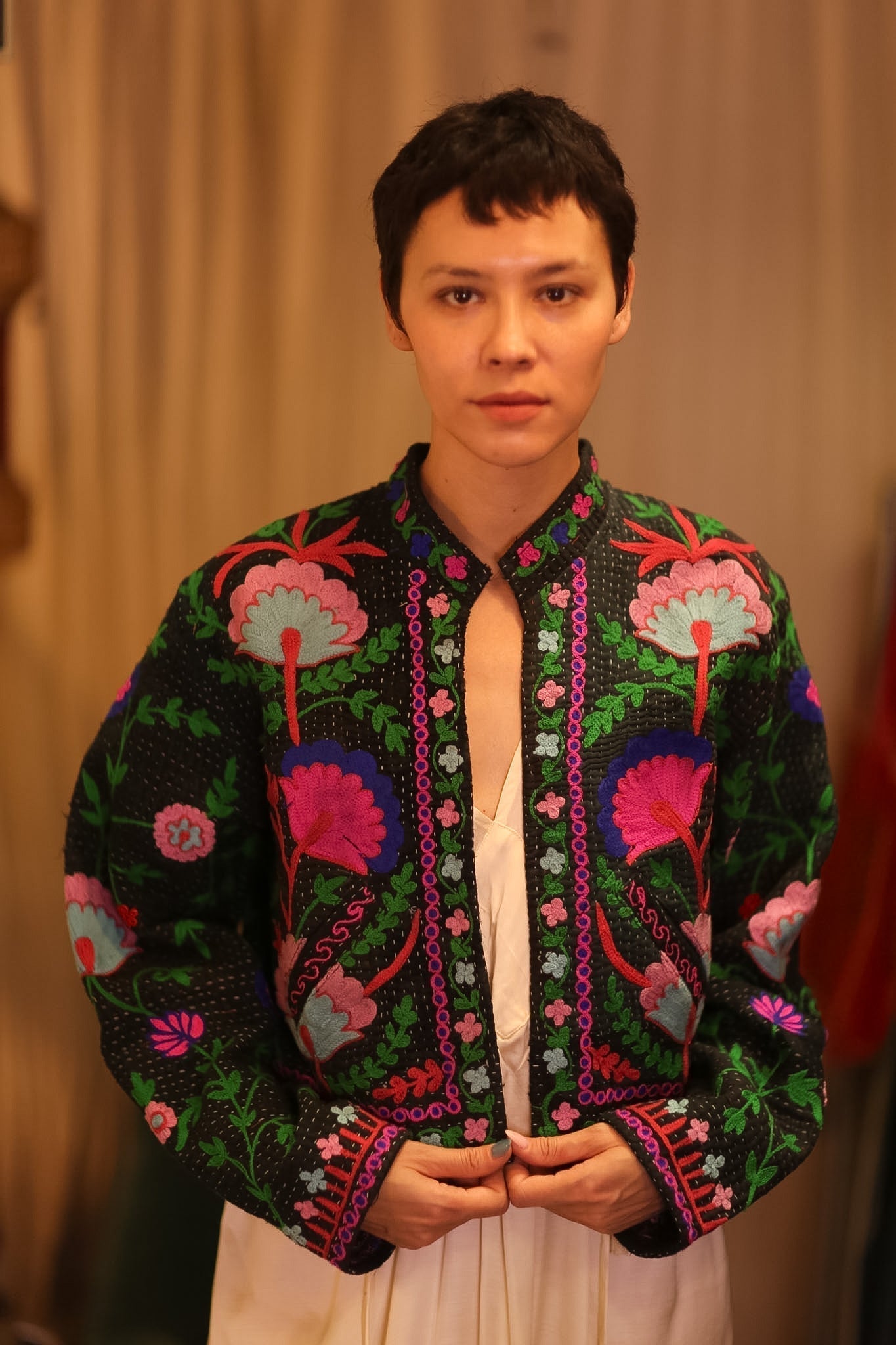 EMBROIDERED JACKET INGRID JIZZ - MOMO STUDIO BERLIN - Berlin Concept Store - sustainable & ethical fashion