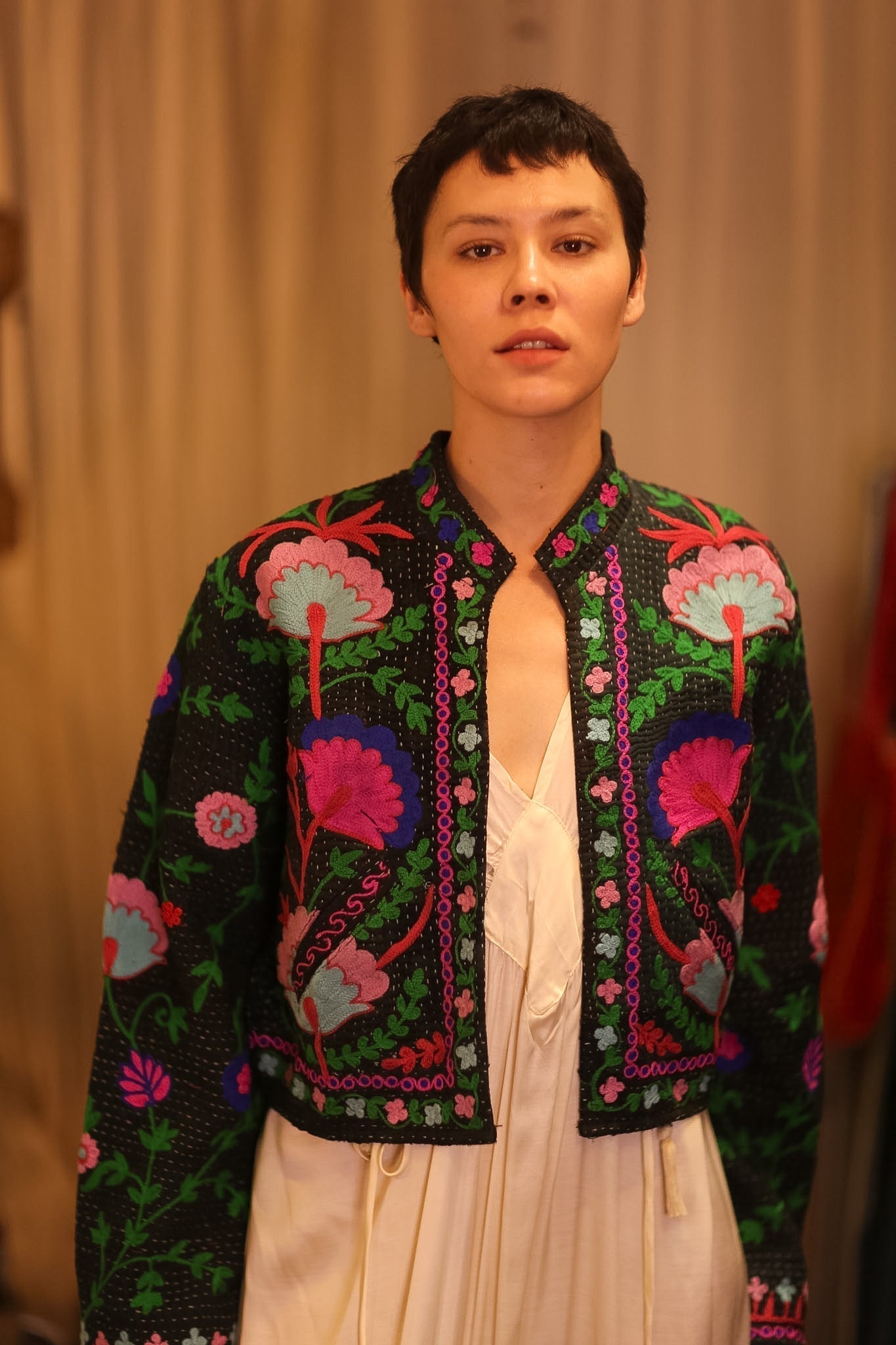 EMBROIDERED JACKET INGRID JIZZ - MOMO STUDIO BERLIN - Berlin Concept Store - sustainable & ethical fashion