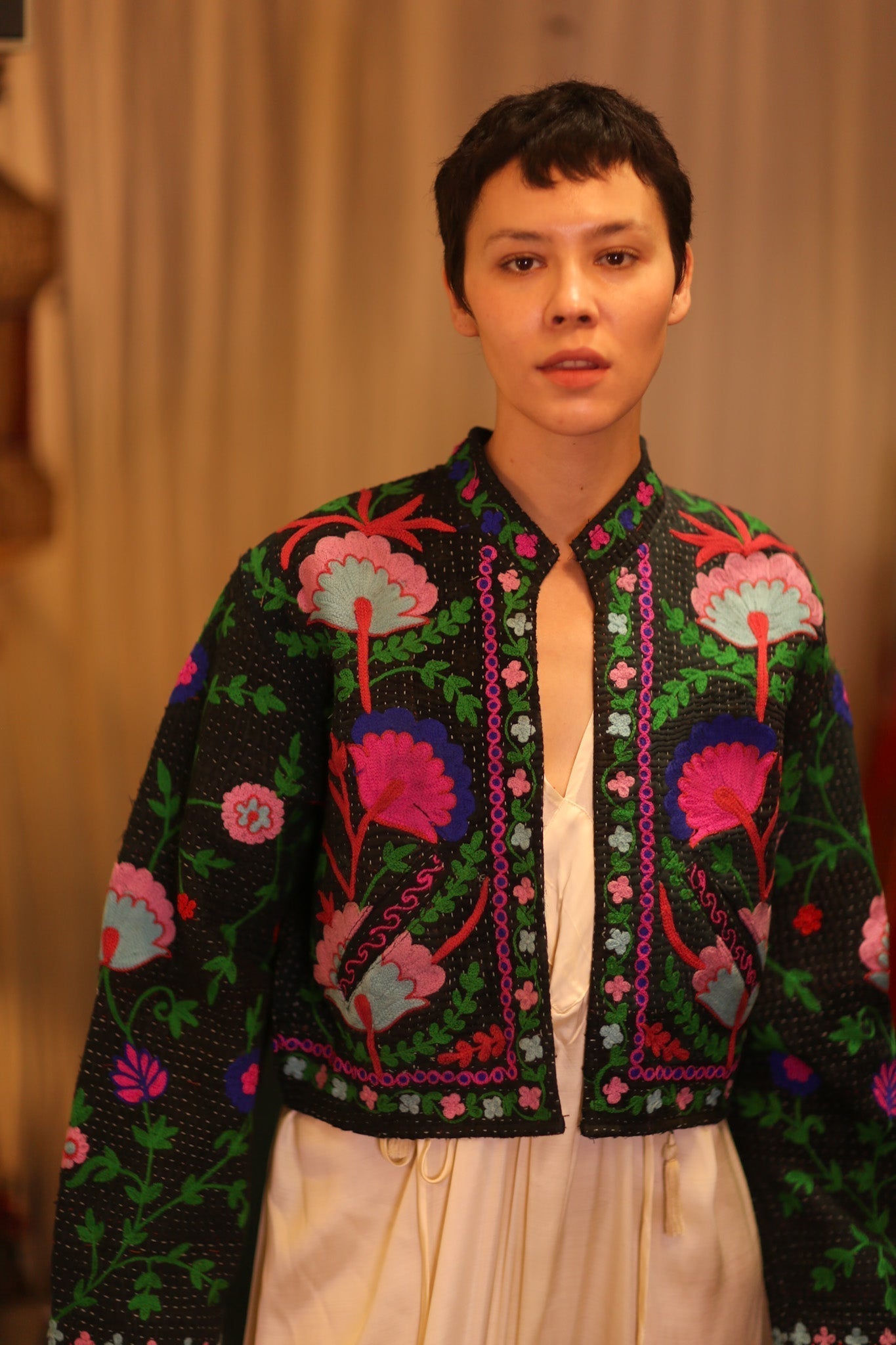 EMBROIDERED JACKET INGRID JIZZ - MOMO STUDIO BERLIN - Berlin Concept Store - sustainable & ethical fashion