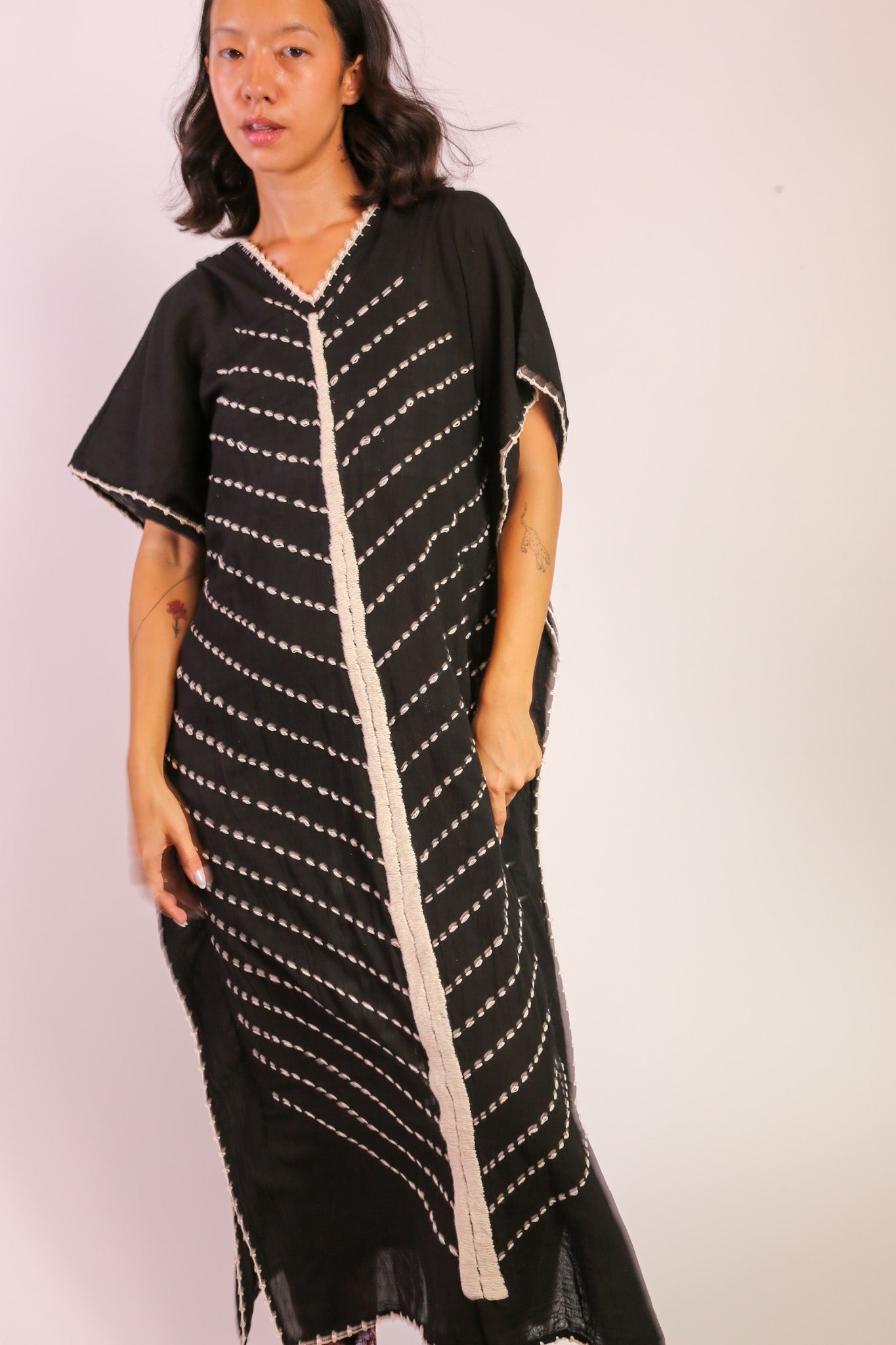 EMBROIDERED KAFTAN LILLY - MOMO STUDIO BERLIN - Berlin Concept Store - sustainable & ethical fashion